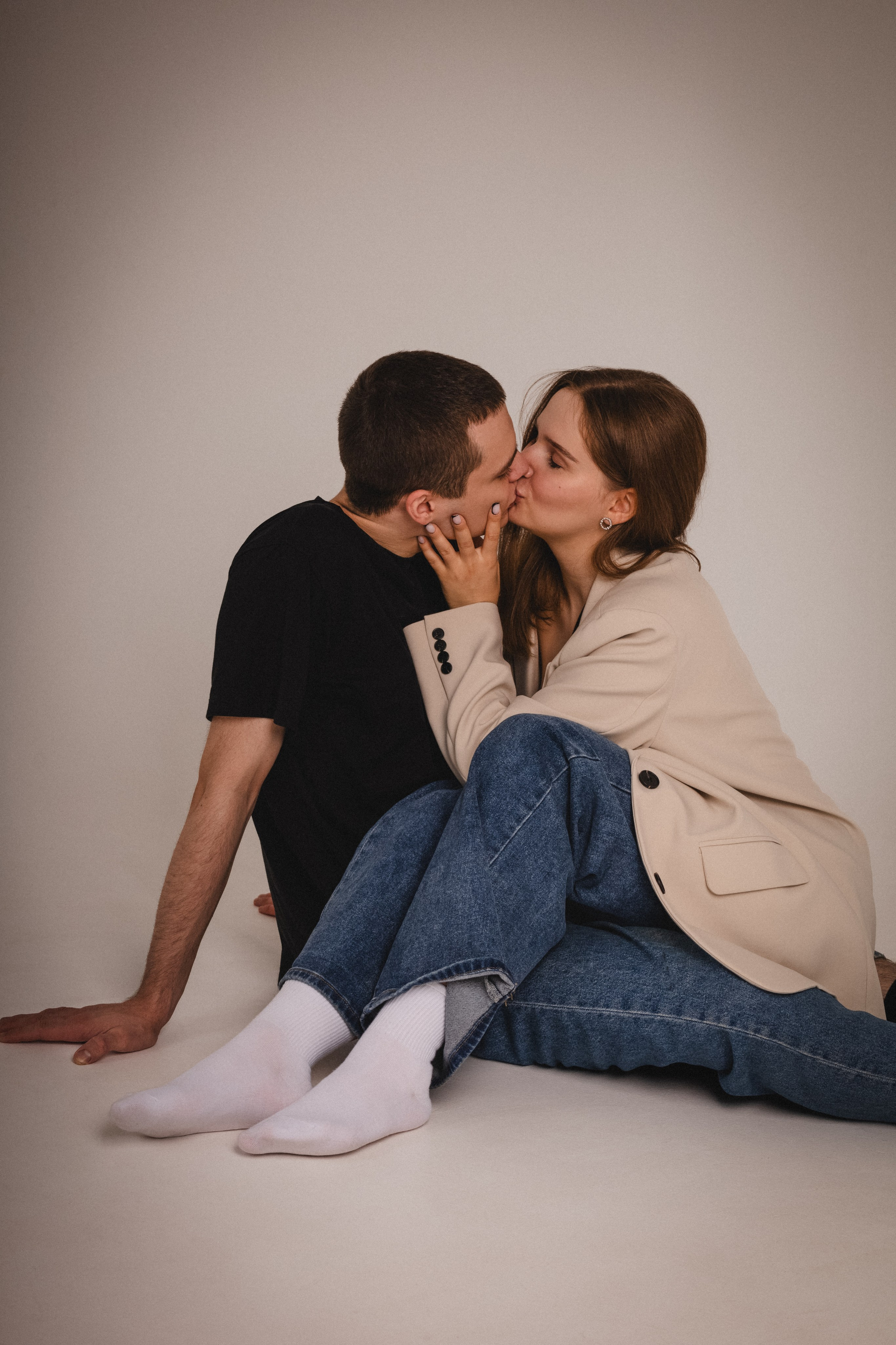 В студии. Главная