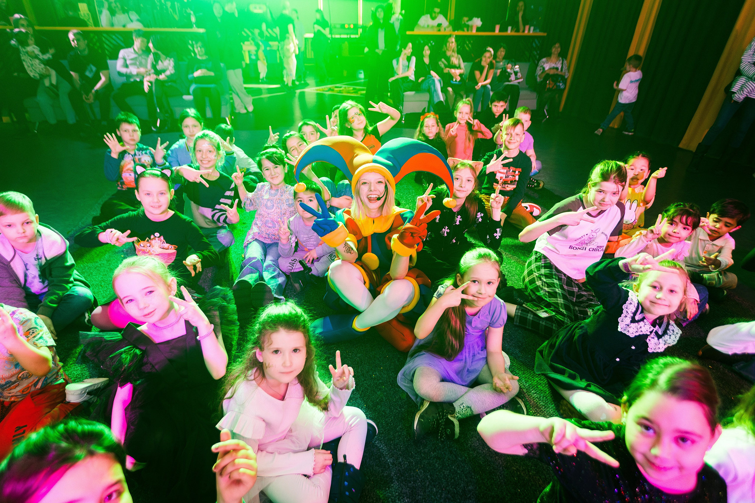 Арлекину 18 лет. Детский фотограф видеограф в Хабаровске Михаил Орлов