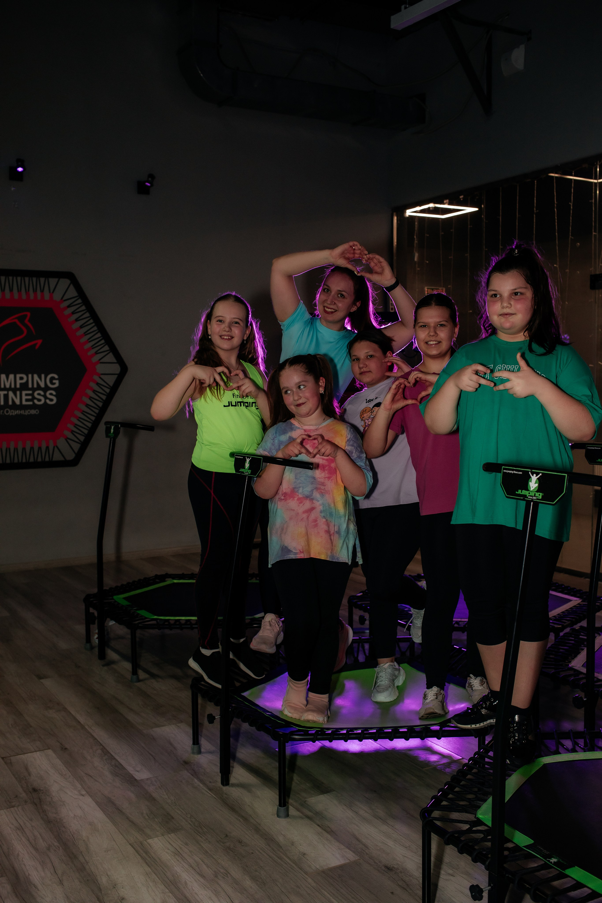 Съемки тренировок для сети студий Jumping Fitness. Ирина Тихонова — фотограф для детей и коллективов в Москве