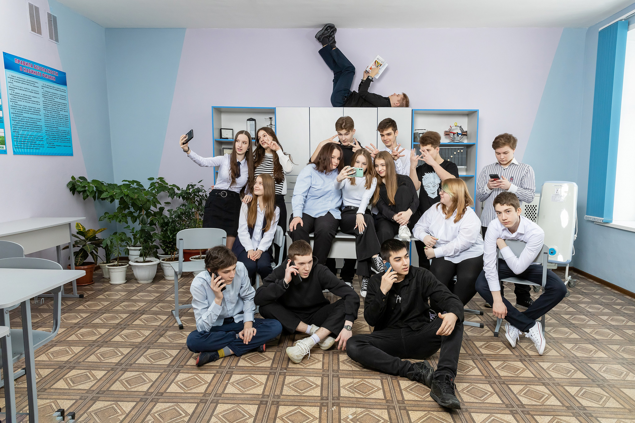 Примеры фото СТАРШИЕ КЛАССЫ. Фотограф Радужный ХМАО, Школьный фотограф, семейный фотограф, выпускной альбом