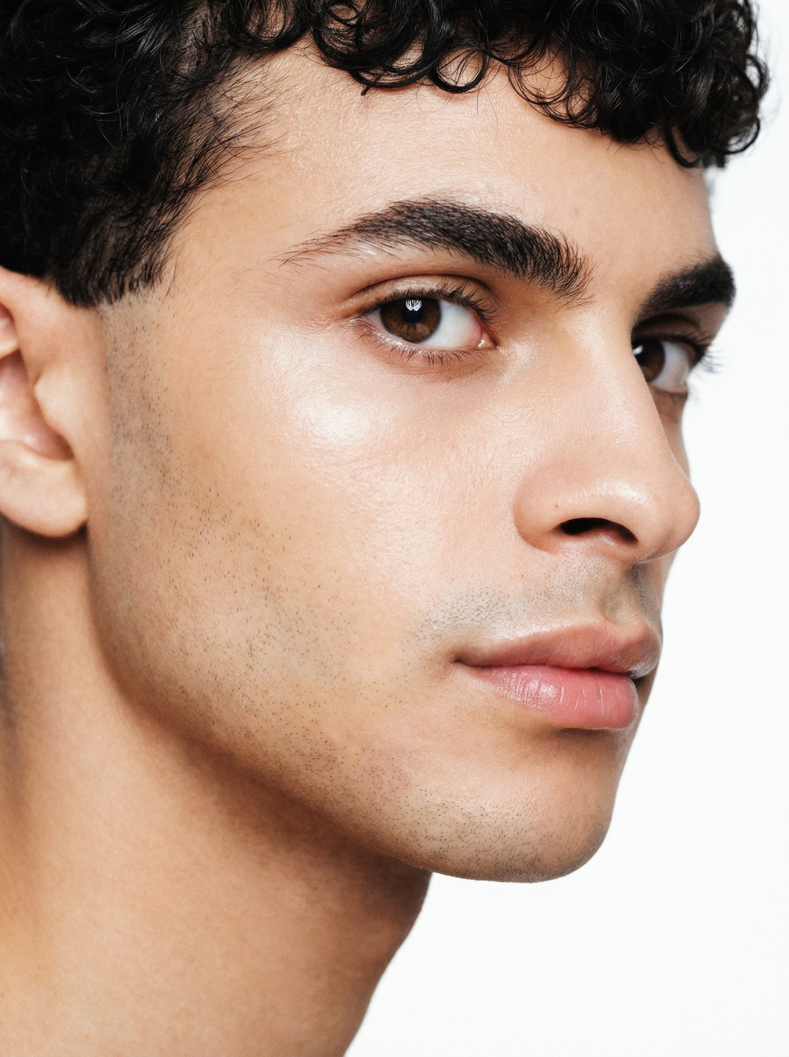 Adam (Fashion photo). MILA Ai Production — AI фото- и видеопродакшн для брендов