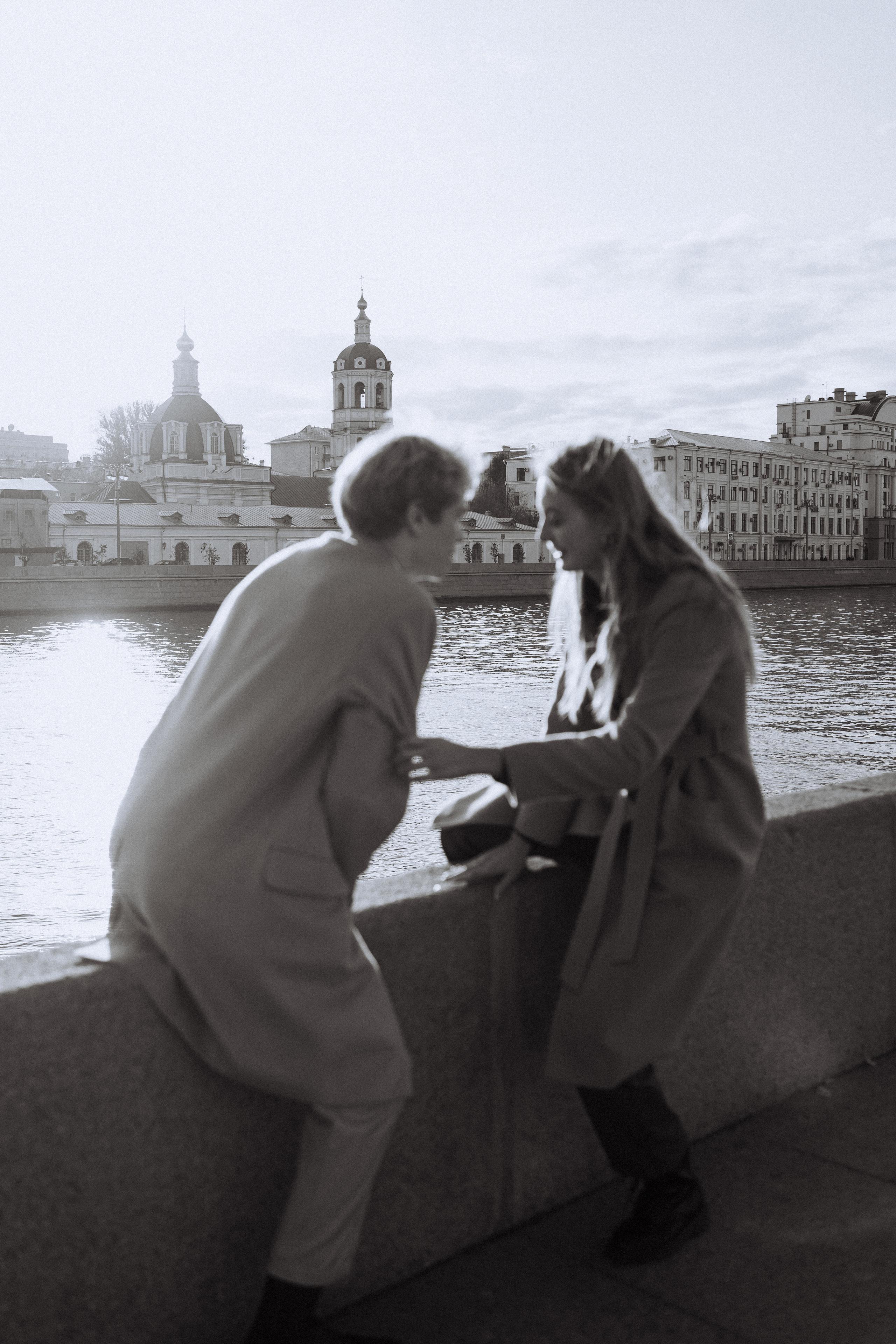 Тимофей и Женя на улочках Китай города. Свадебный и портретный фотограф в Москве Кристина Золотова