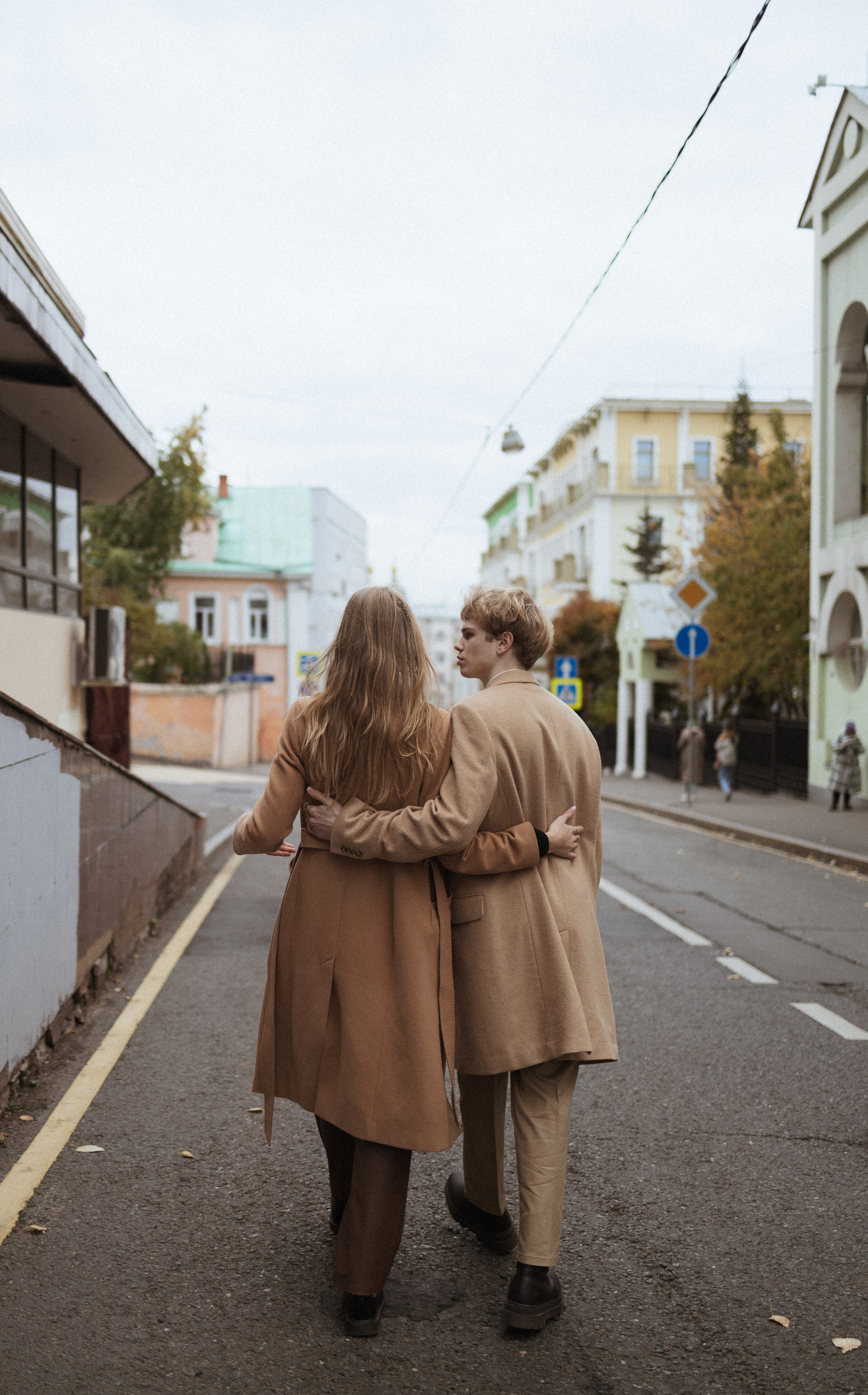 Тимофей и Женя на улочках Китай города. Свадебный и портретный фотограф в Москве Кристина Золотова