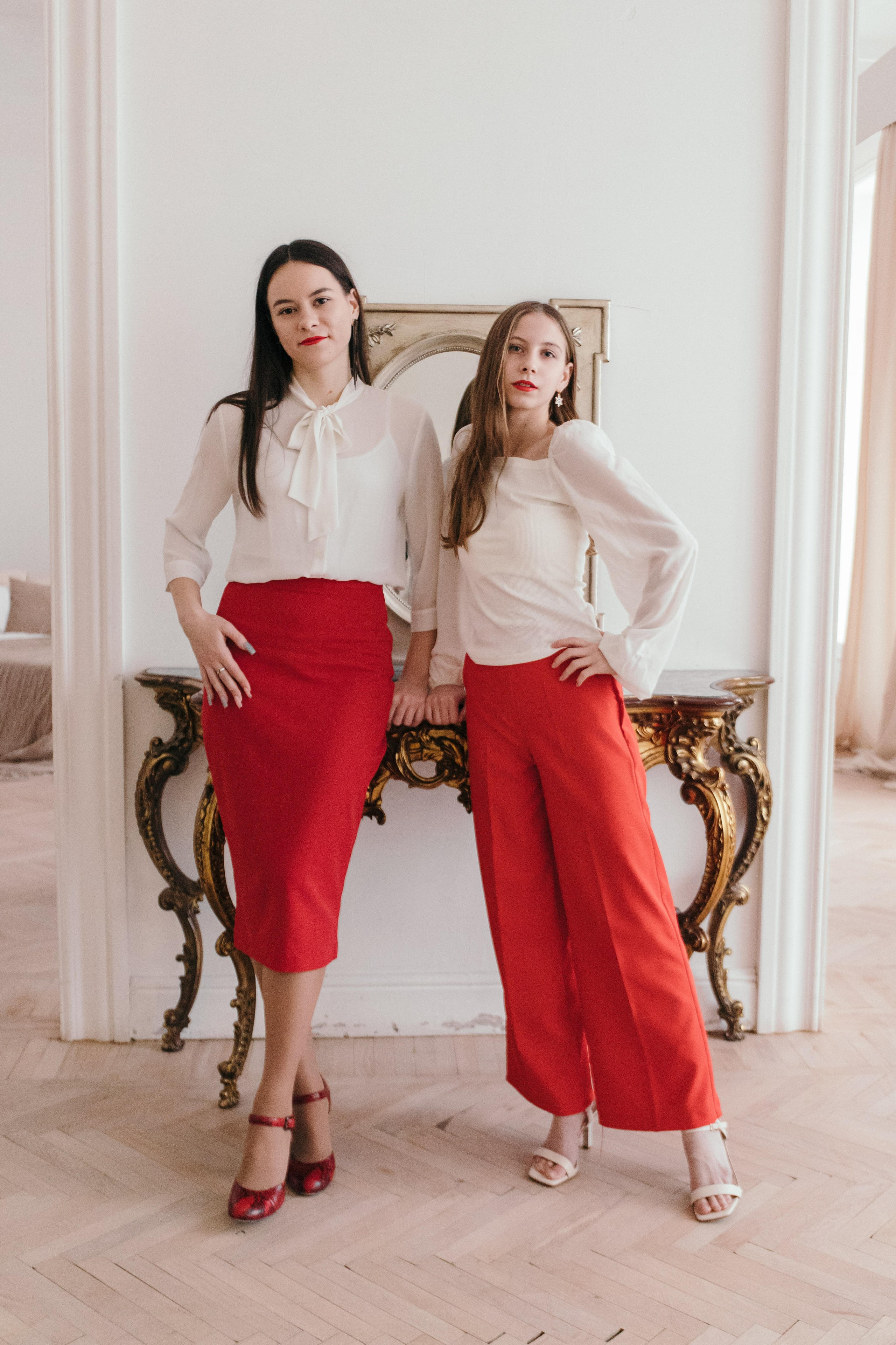 Семья в красном. Фотограф Елена Балакина (Челябинск)