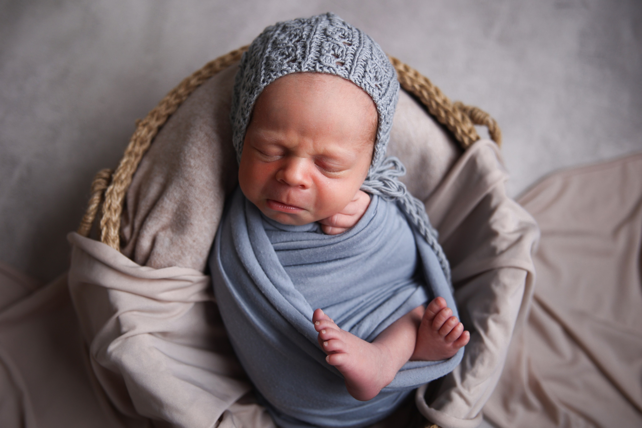 НОВОРОЖДЕННЫЕ до месяца. Мишугина Ольга Фотограф новорожденных, семейный и детский фотограф