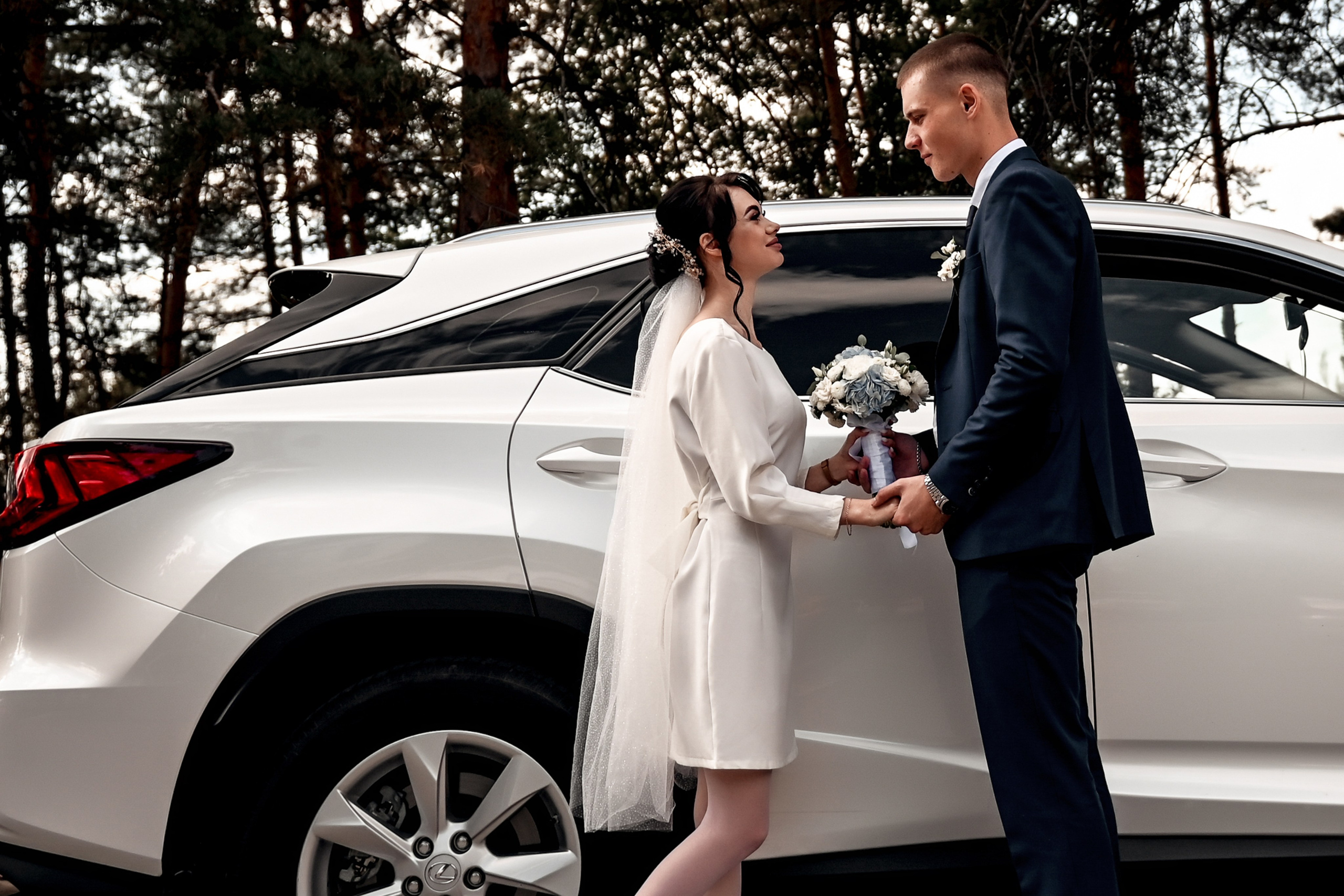 Небольшая часть фото со свадебной съемки Алексея и Даши. Свадебный, семейный, детский, контент фотограф в Омске Максим Ильин