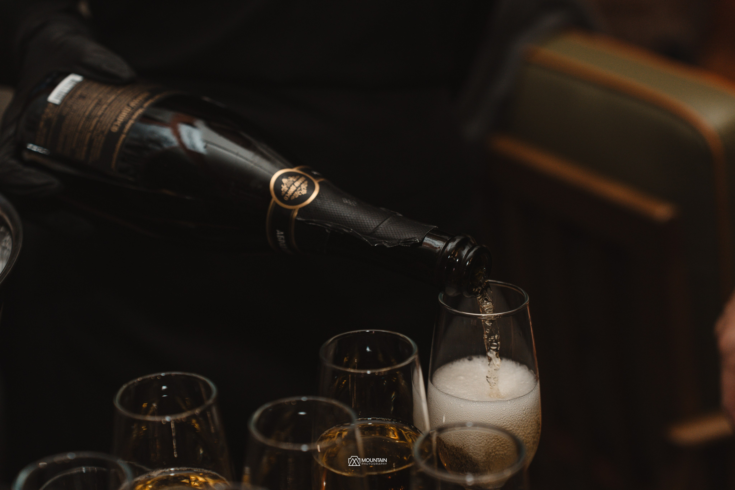 1klick End of year Party. Я занимаюсь событийной, свадебной, товарной, студийной… фотографией