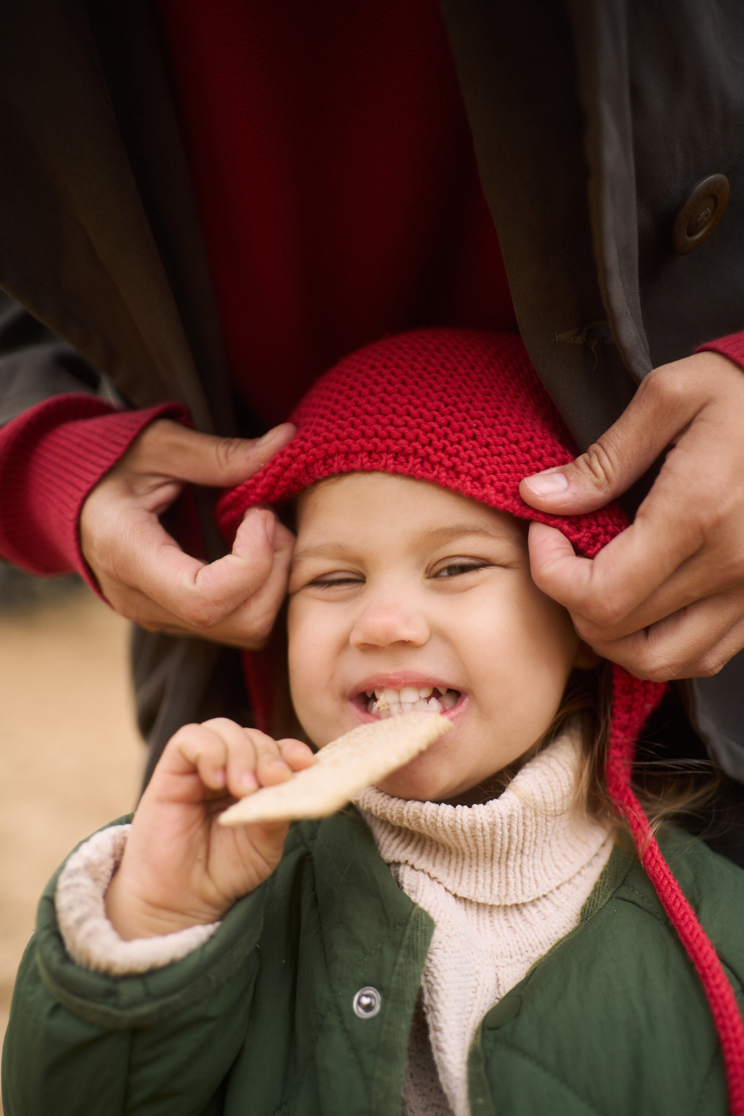 Печенье в песке. Фотограф анималист Москва Дарья