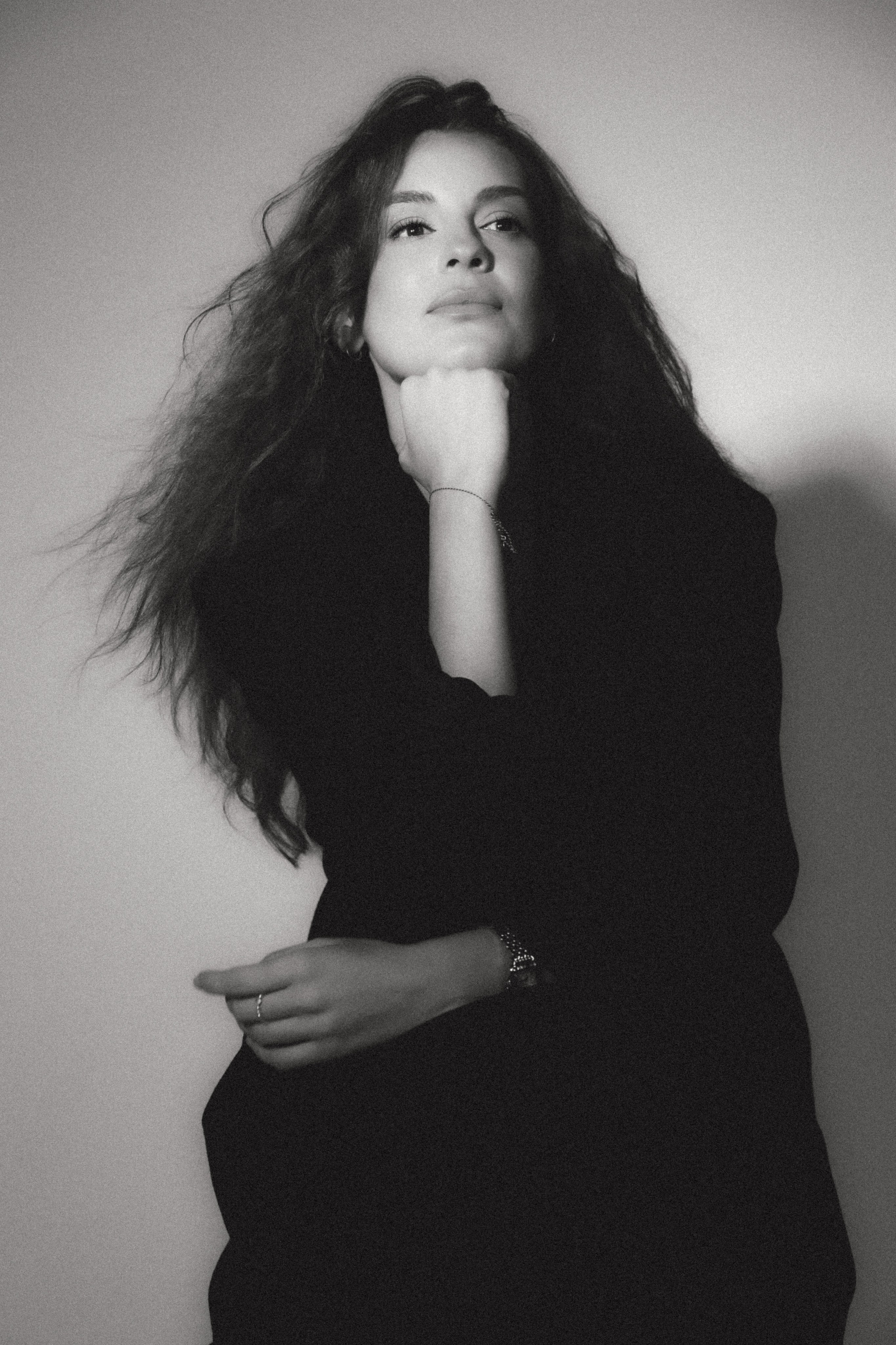 Портретная съёмка: раскройте свою индивидуальность. Профессиональный фотограф звезд, концертов и спортивных событий