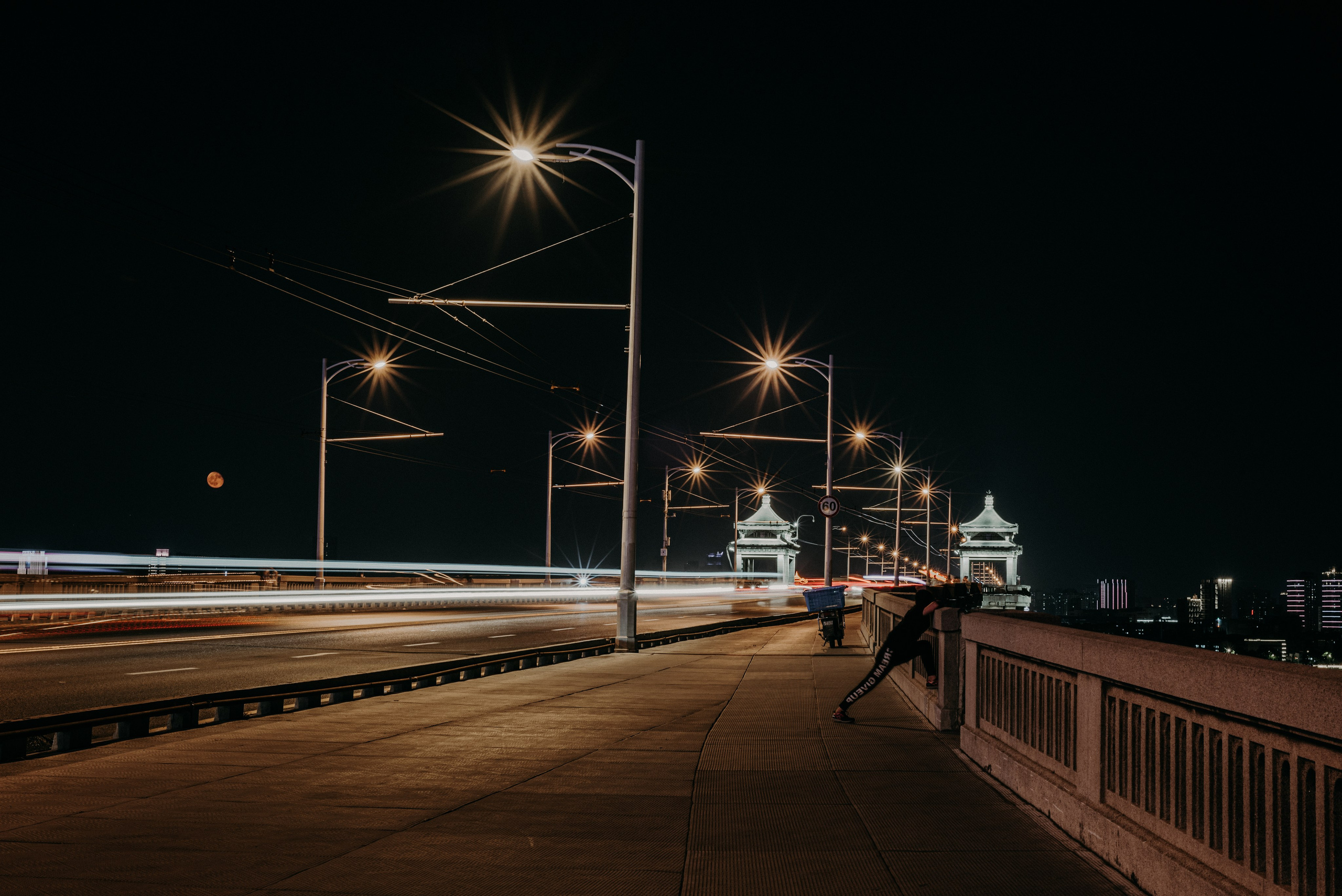 Рекламный фотограф из Гуанчжоу: путешествие по Уханю через объектив камеры. Коммерческий и предметный фотограф в Гуанчжоу Коваленко Александр