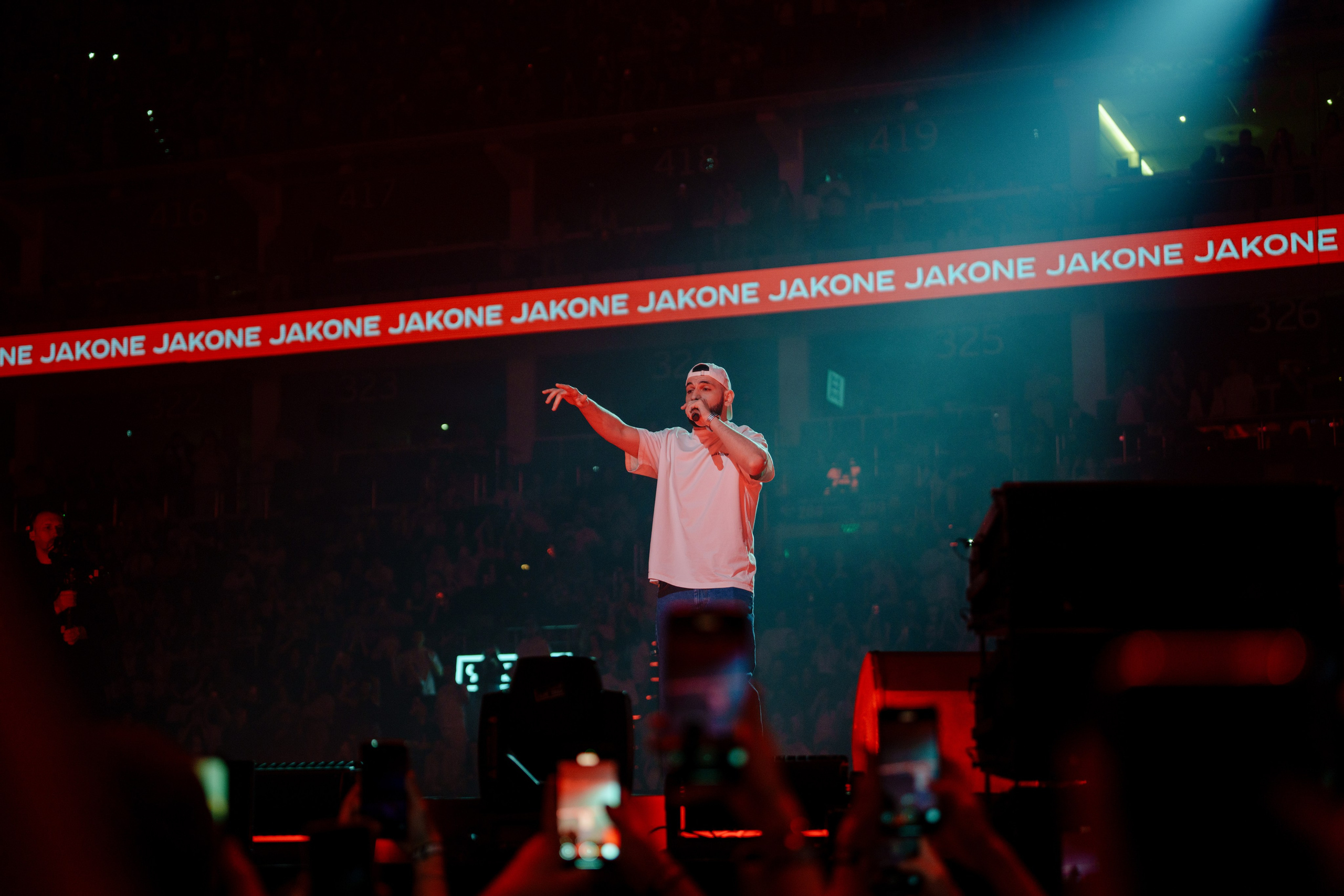 Фотограф на концерте TYGA в Москве. Репортажный фотограф Москва Сергей Дружинин