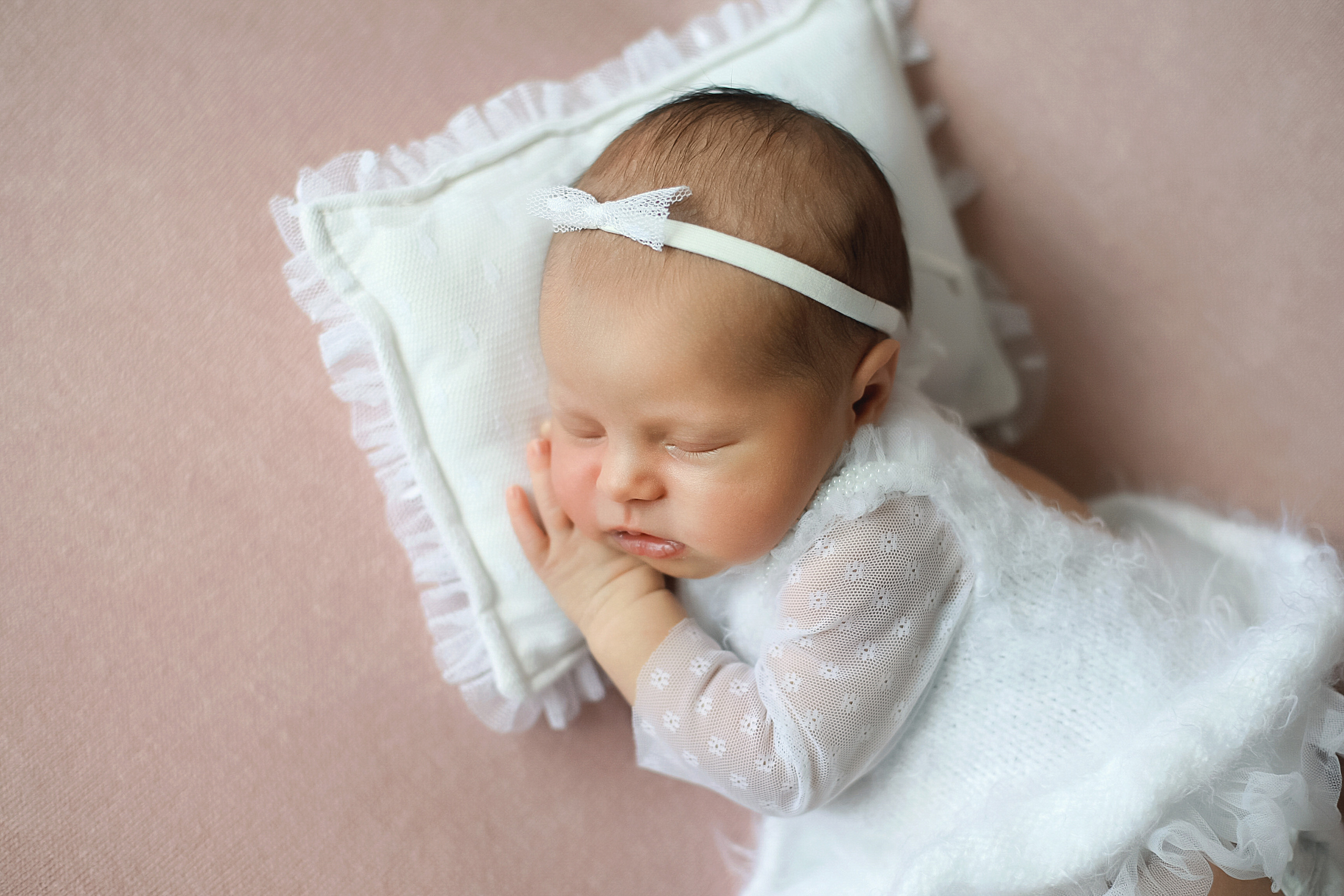 Фотосессия новорожденных в Брянске. Фотограф новорожденных в Брянске Анжелика Прохоренкова