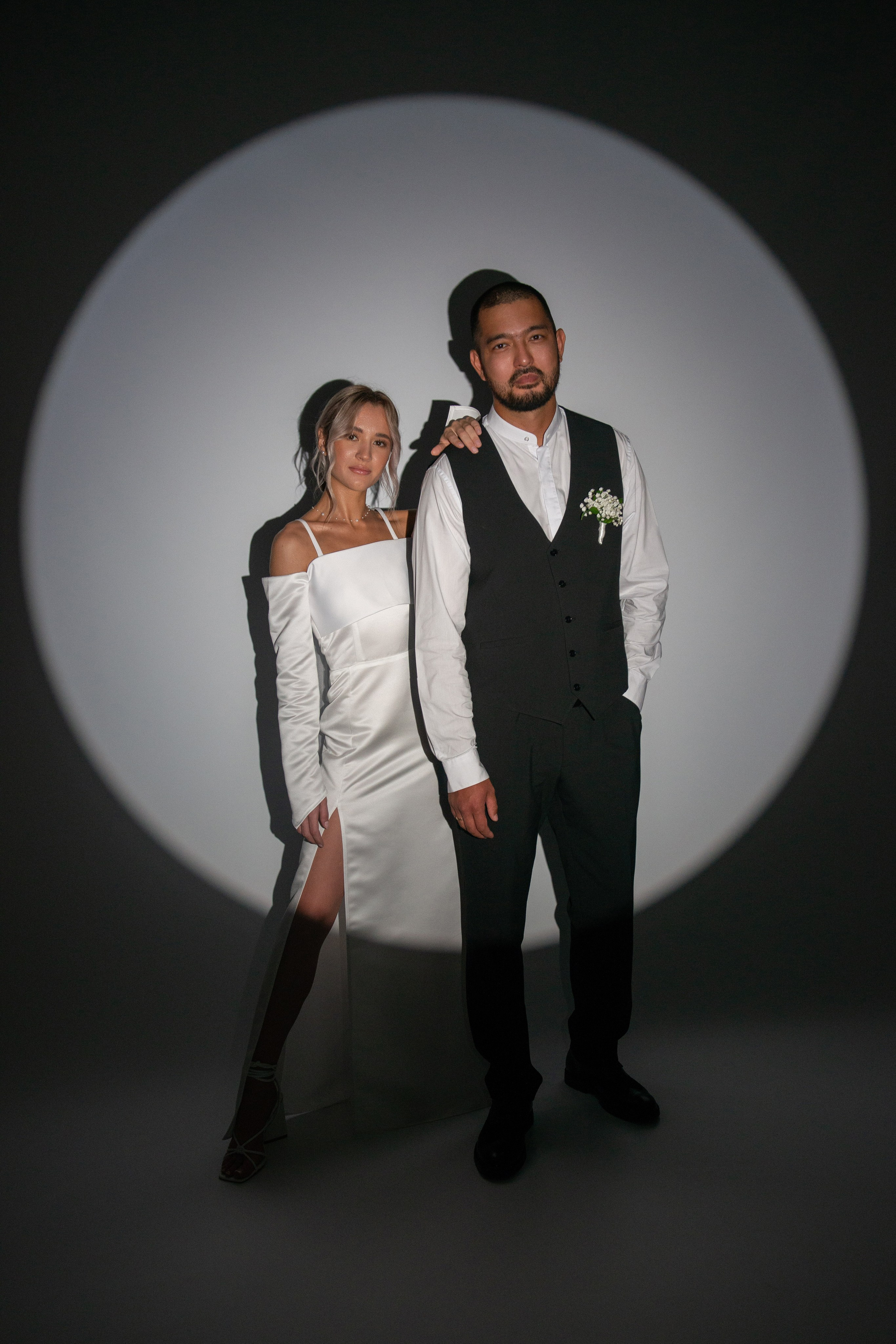 Студийная съемка свадебной пары. Татьяна Гойда портретный и семейный фотограф Ленск. Выпускные альбомы