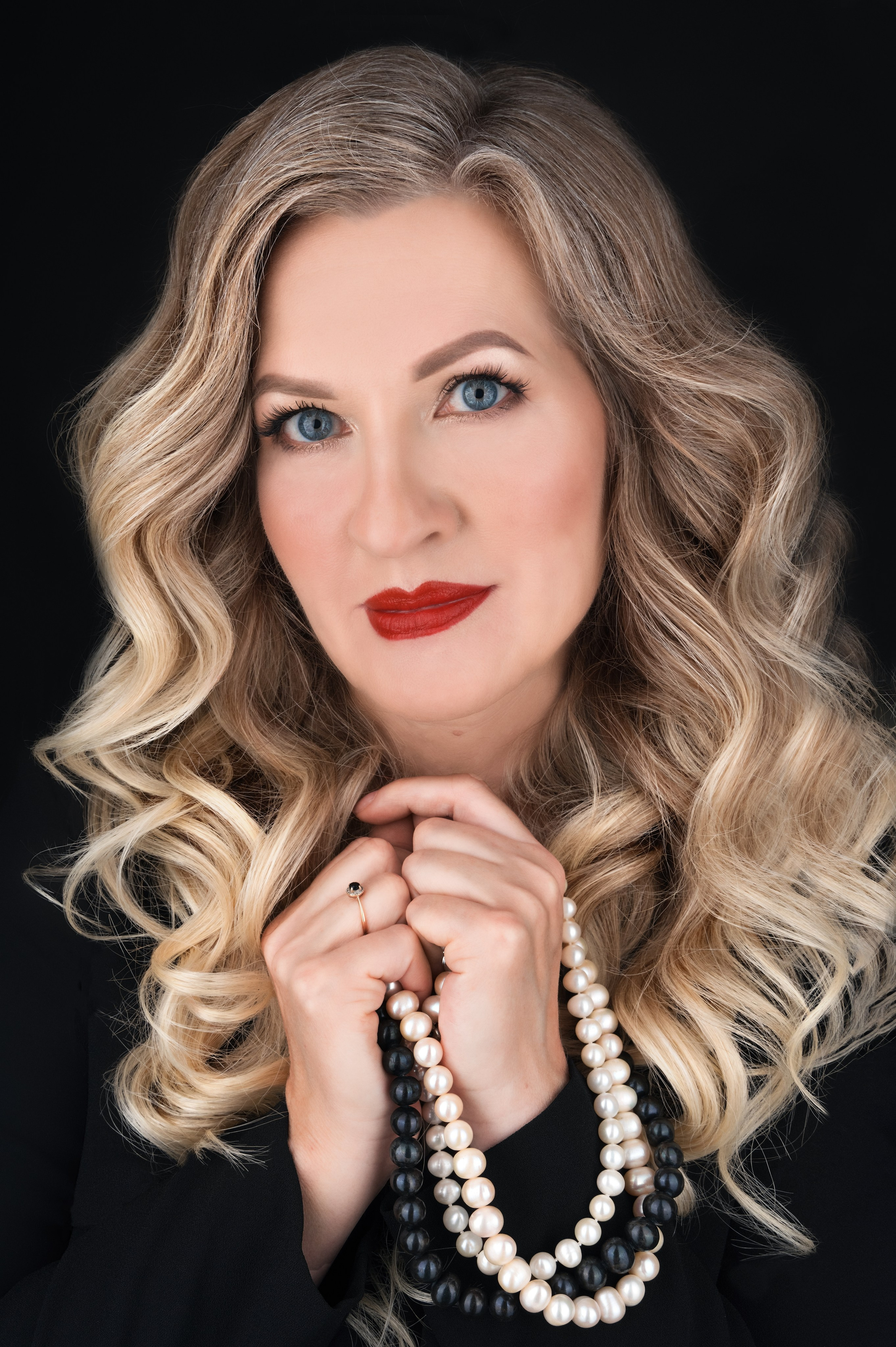 Женский портрет астролога в Мосвке