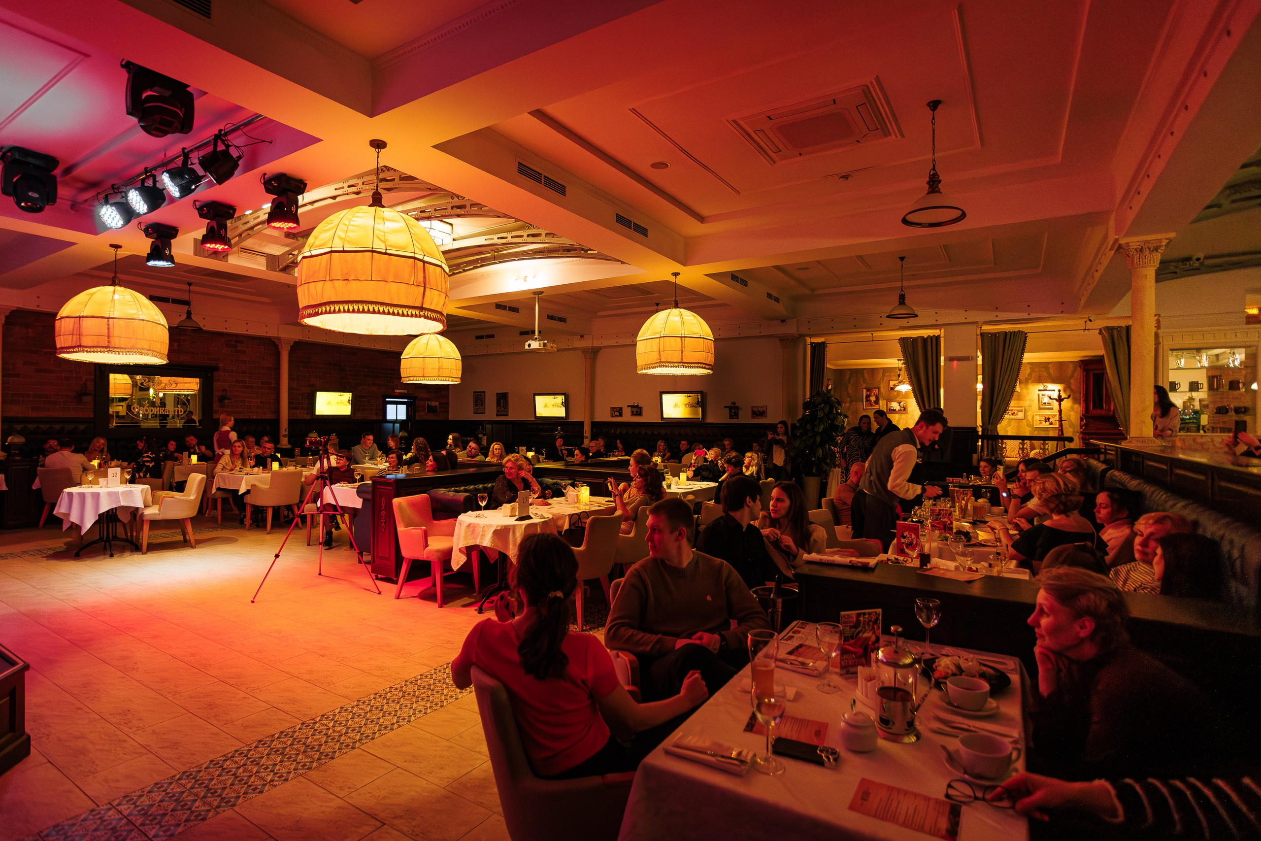 Джаз клуб «Скажите Jazz» Герман Мамаев, бэнд DC Quartet и специальный гость Анна Шакель_Фабрикантъ_Симферополь_26.01.2025. Аминов Руслан | Фотограф