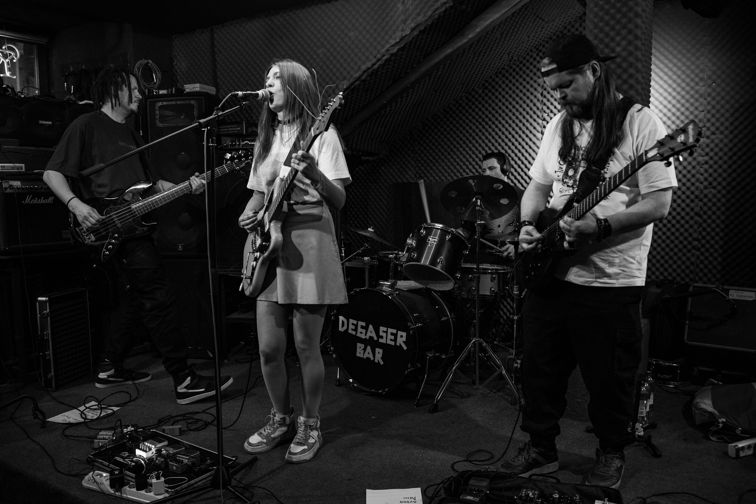 Сатива|Debaser. Концертный и репортажный фотограф в Санкт-Петербурге Слава Пахомов