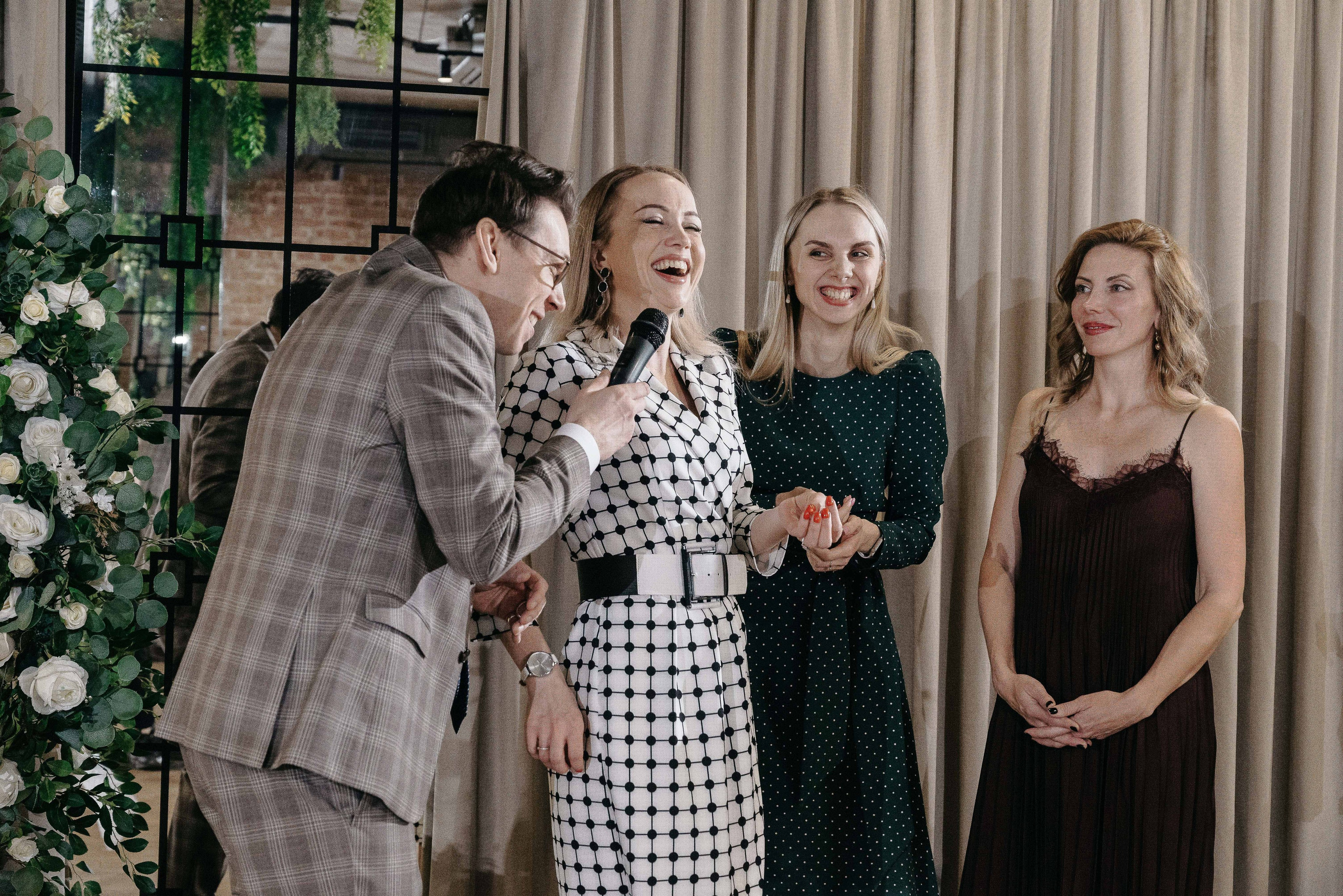 Артем и Галя. Тамара Власова