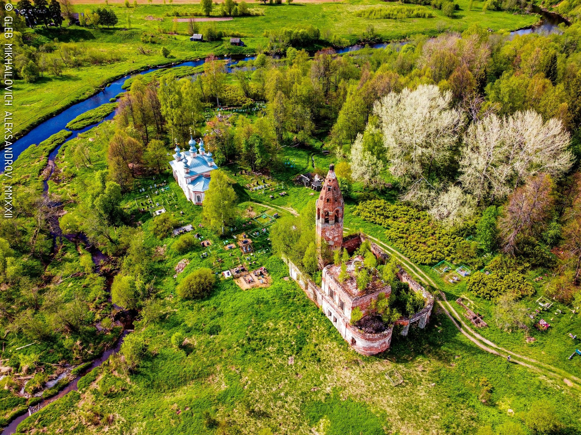 Соборы, церкви, часовни. Зодчество