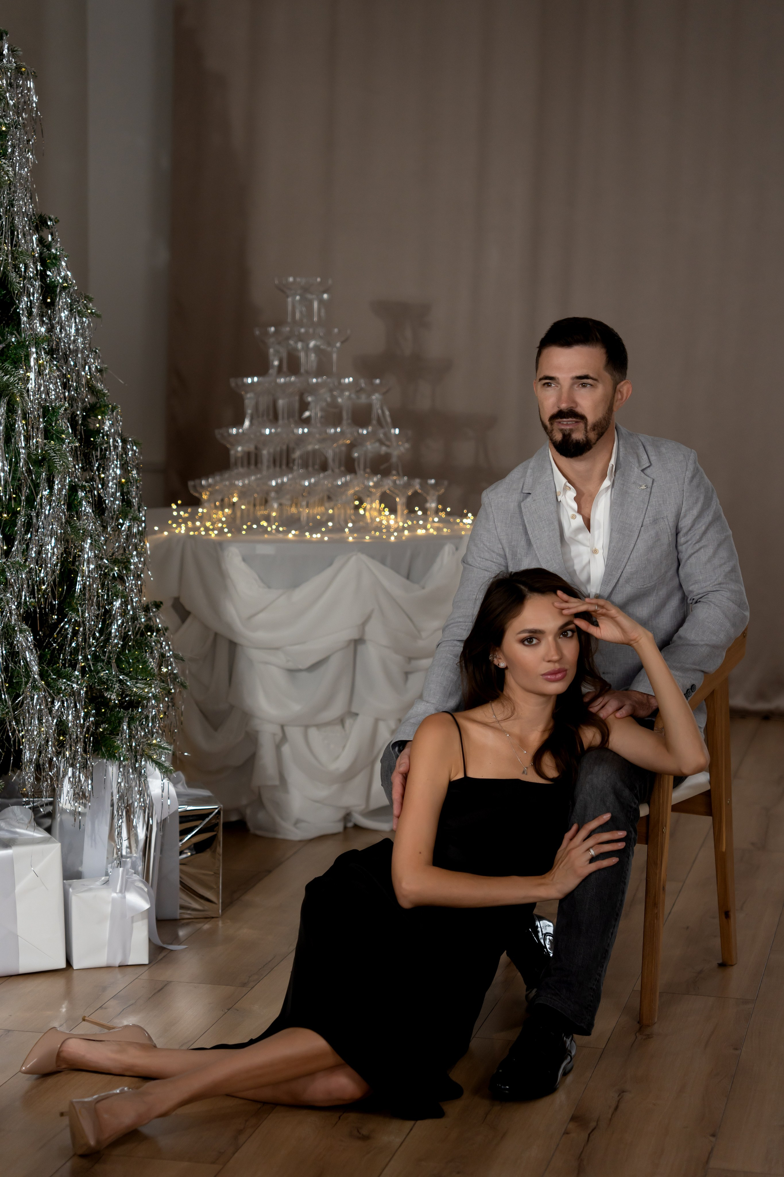 Красивая новогодняя фотосессия для Каролины и родителей. Фотограф в Красноярске. Юлия Чаушанская