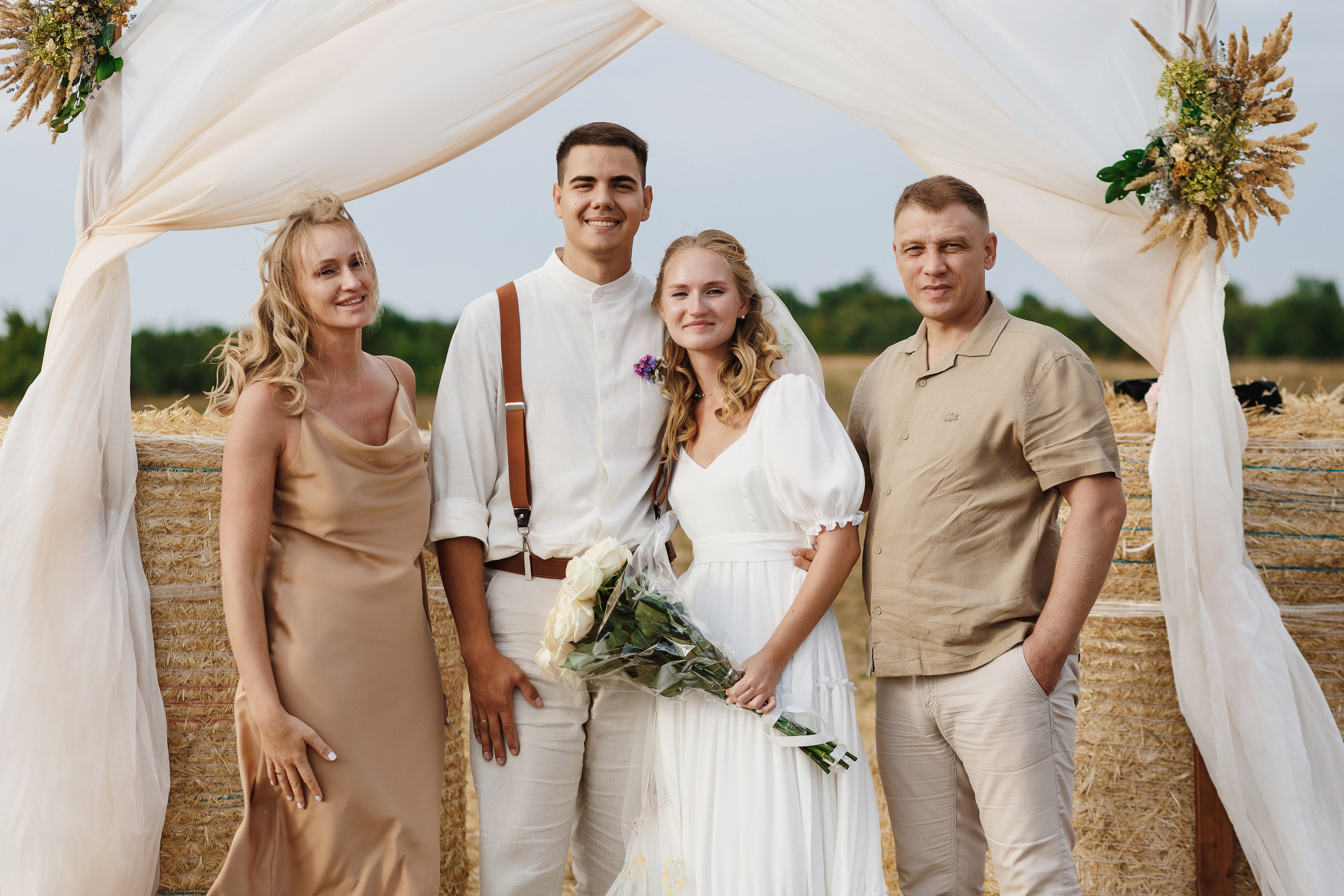 Свадебная фотосессия в поле — Иван и Полина | Свадебный фотограф Таганрог. Свадебный и семейный фотограф в Таганроге Бакарюк Антон