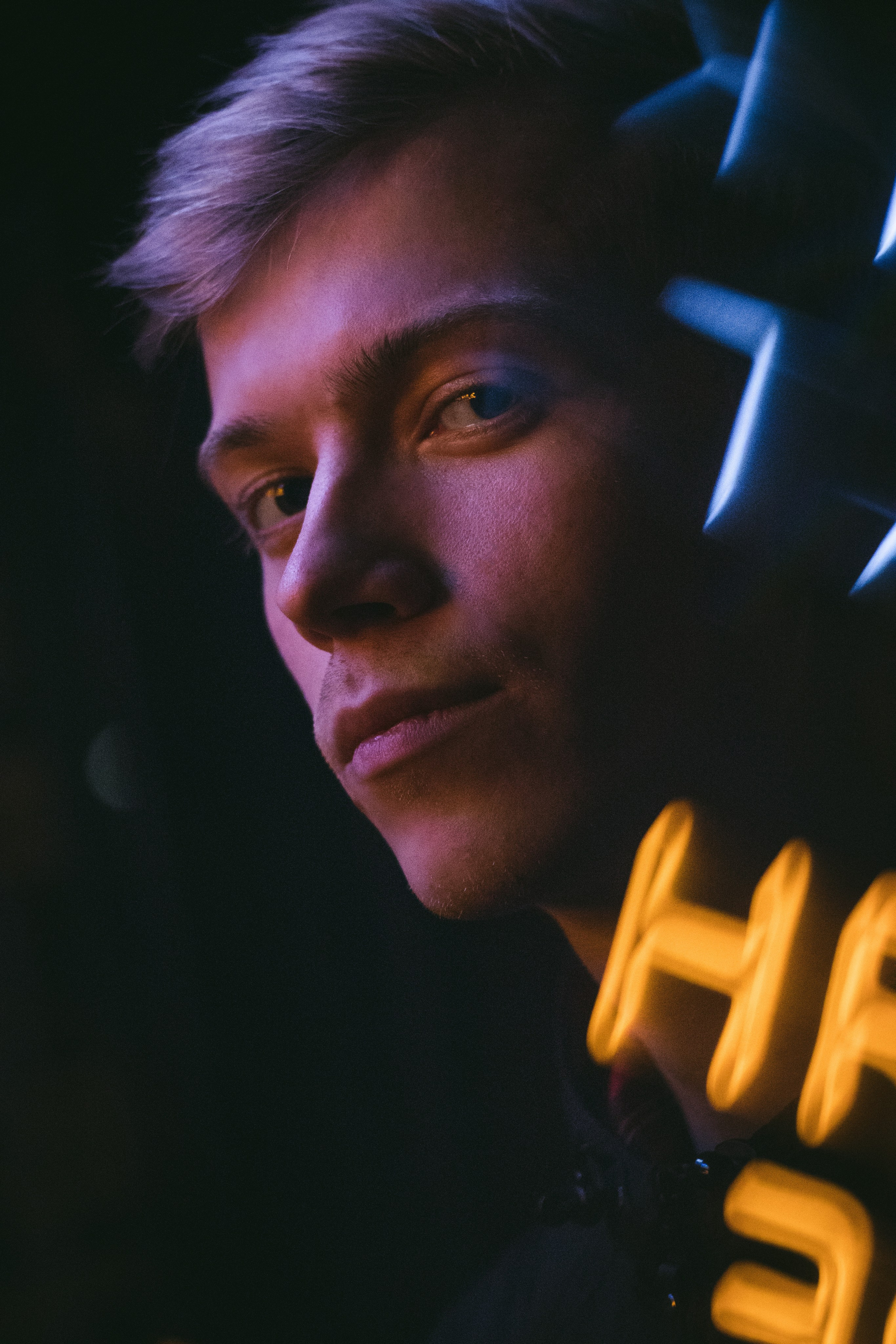 Уличный фотограф Виталий Тимохин в Новосибирске