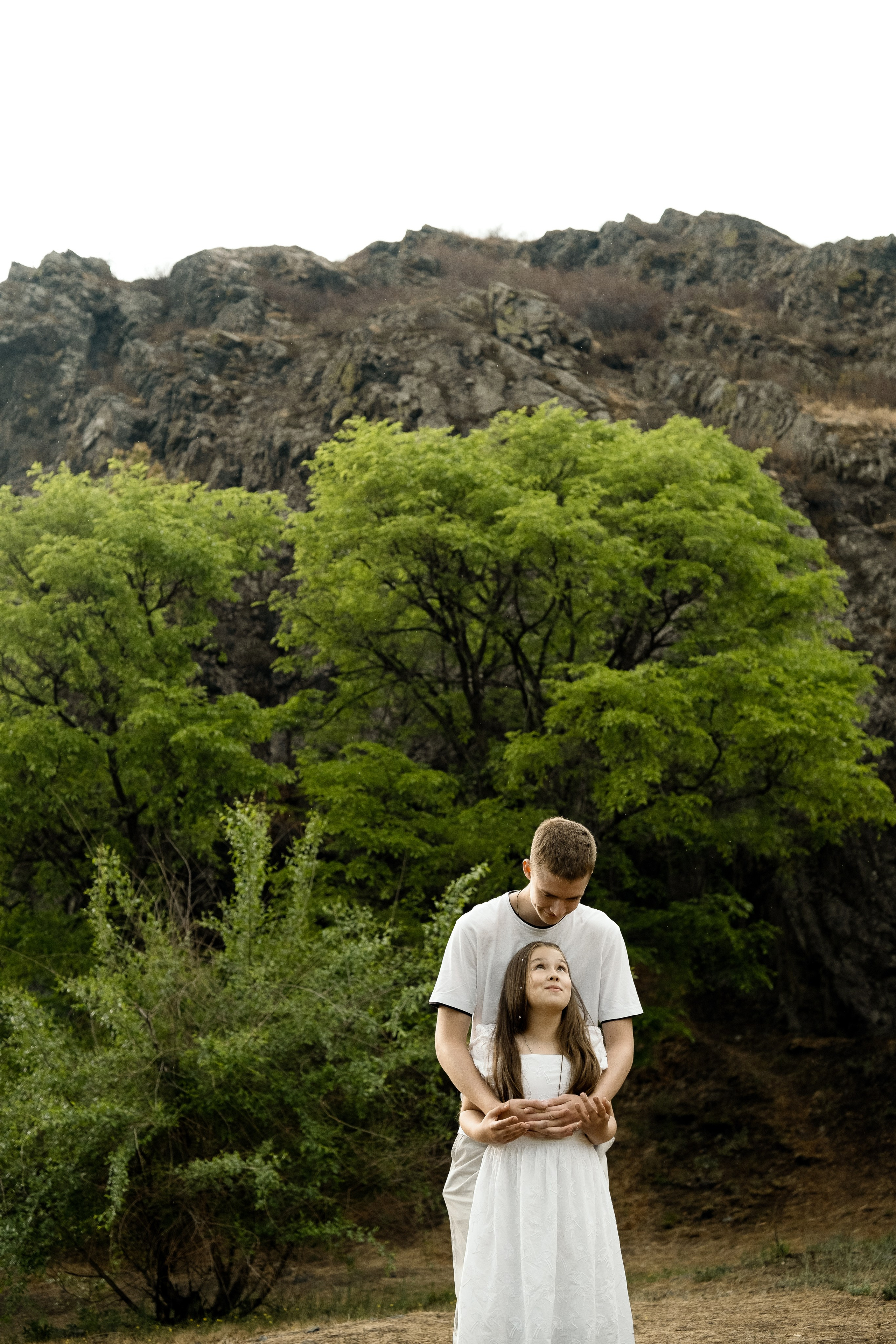 Семейная фотосессия на природе. Портретный фотограф в Чите Анна Камратова. Помогу Вам создать историю, в которой Вы — главный герой!