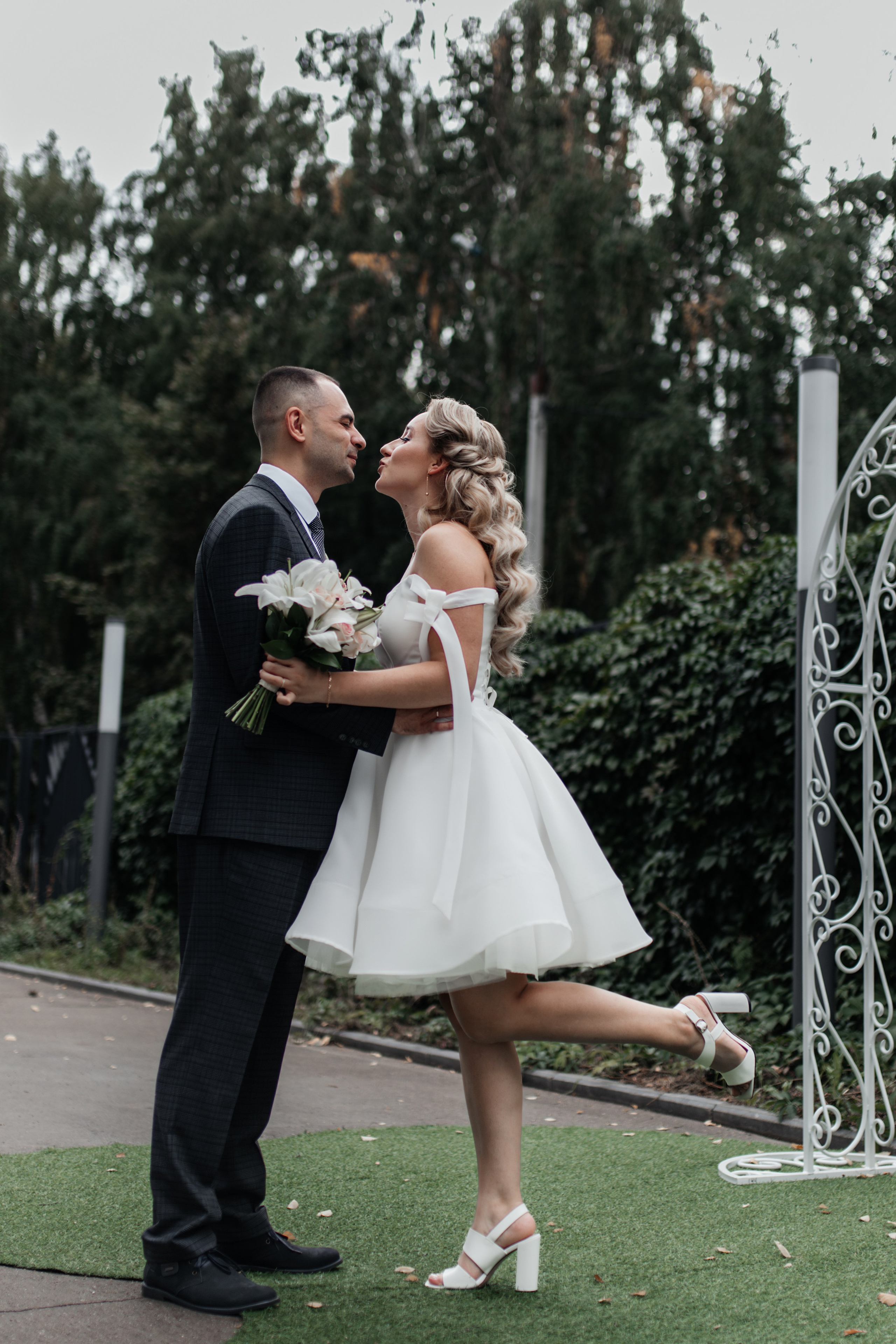 ЗАГС (КЦ Московский). Регина Мингалимова, семейный и свадебный фотограф в Казани