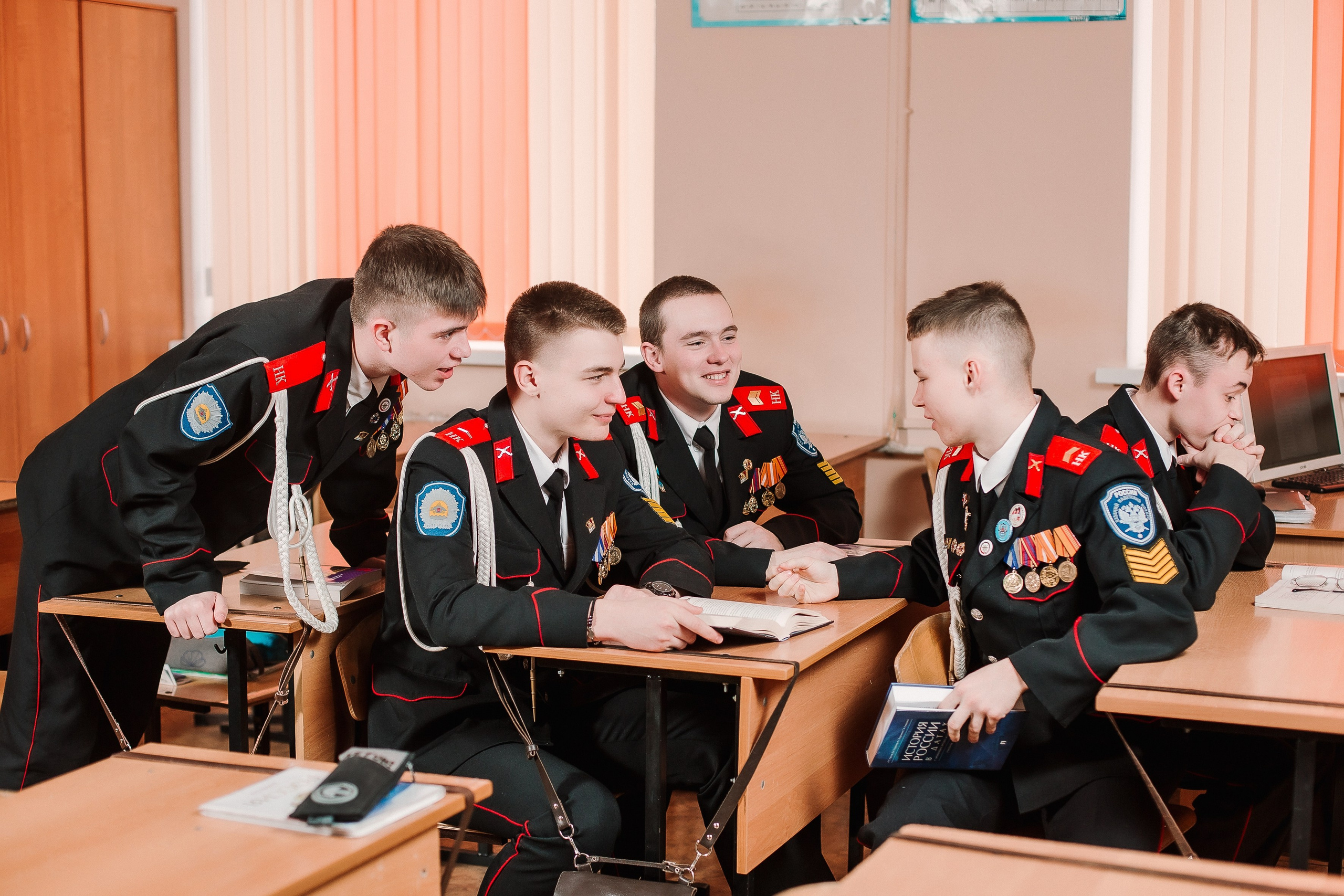 Кадеты. Выпускные альбомы в Новороссийске — Фотограф Наталья Бутко