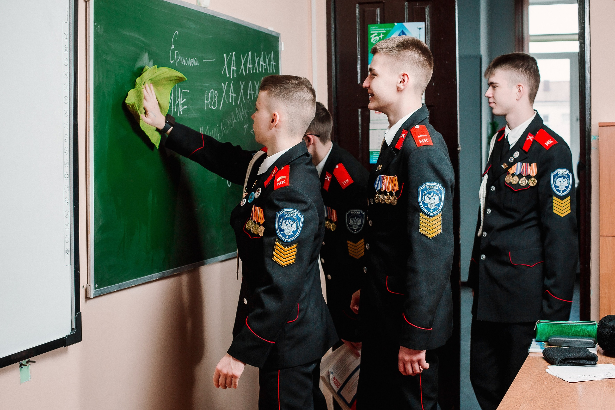 Кадеты. Выпускные альбомы в Новороссийске — Фотограф Наталья Бутко