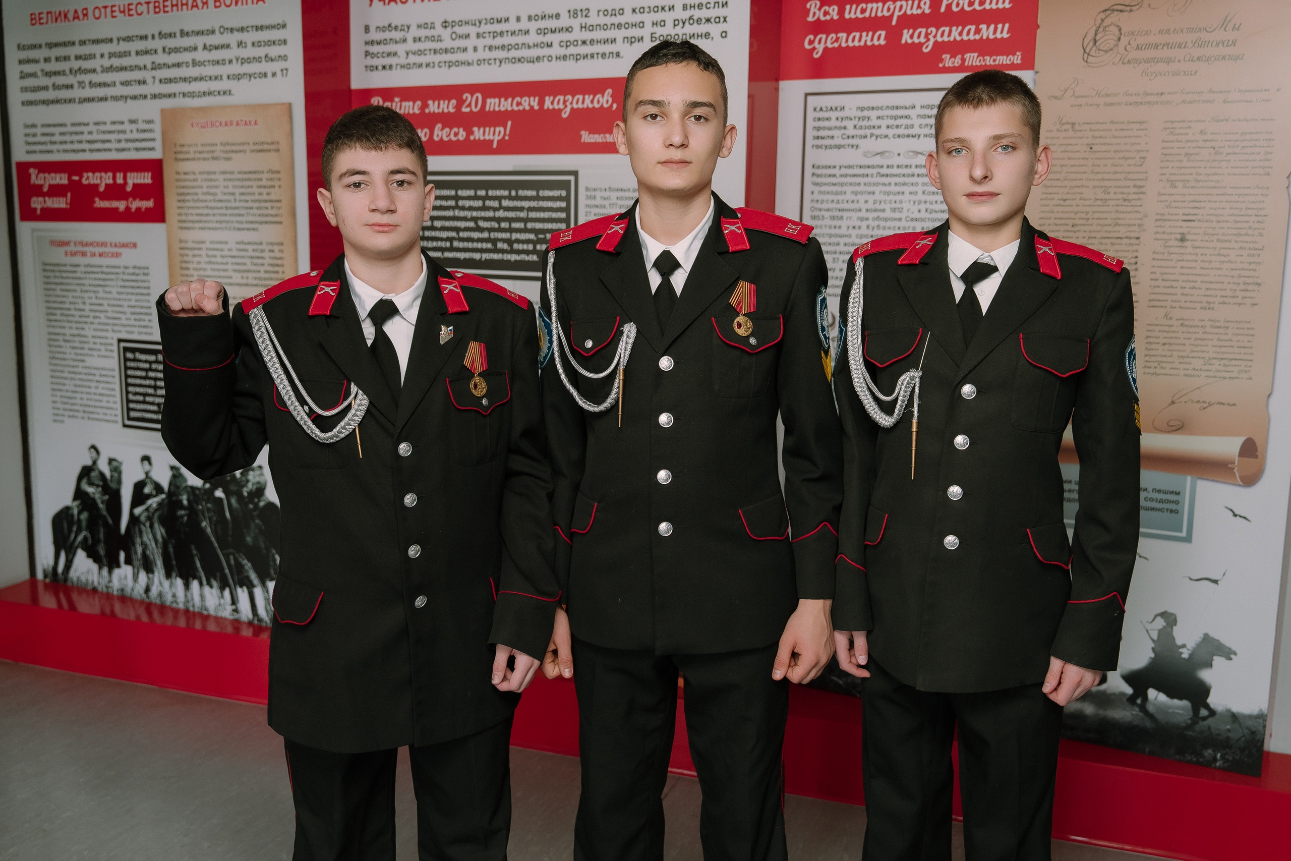 Кадеты. Выпускные альбомы в Новороссийске — Фотограф Наталья Бутко
