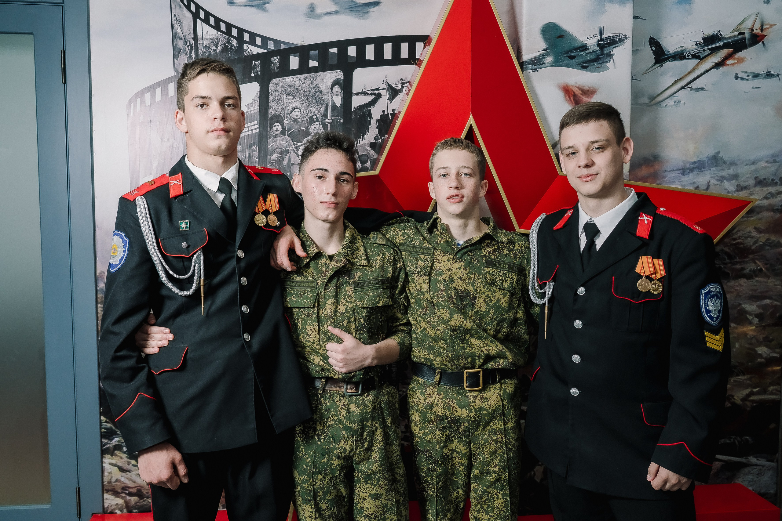 Кадеты. Выпускные альбомы в Новороссийске — Фотограф Наталья Бутко