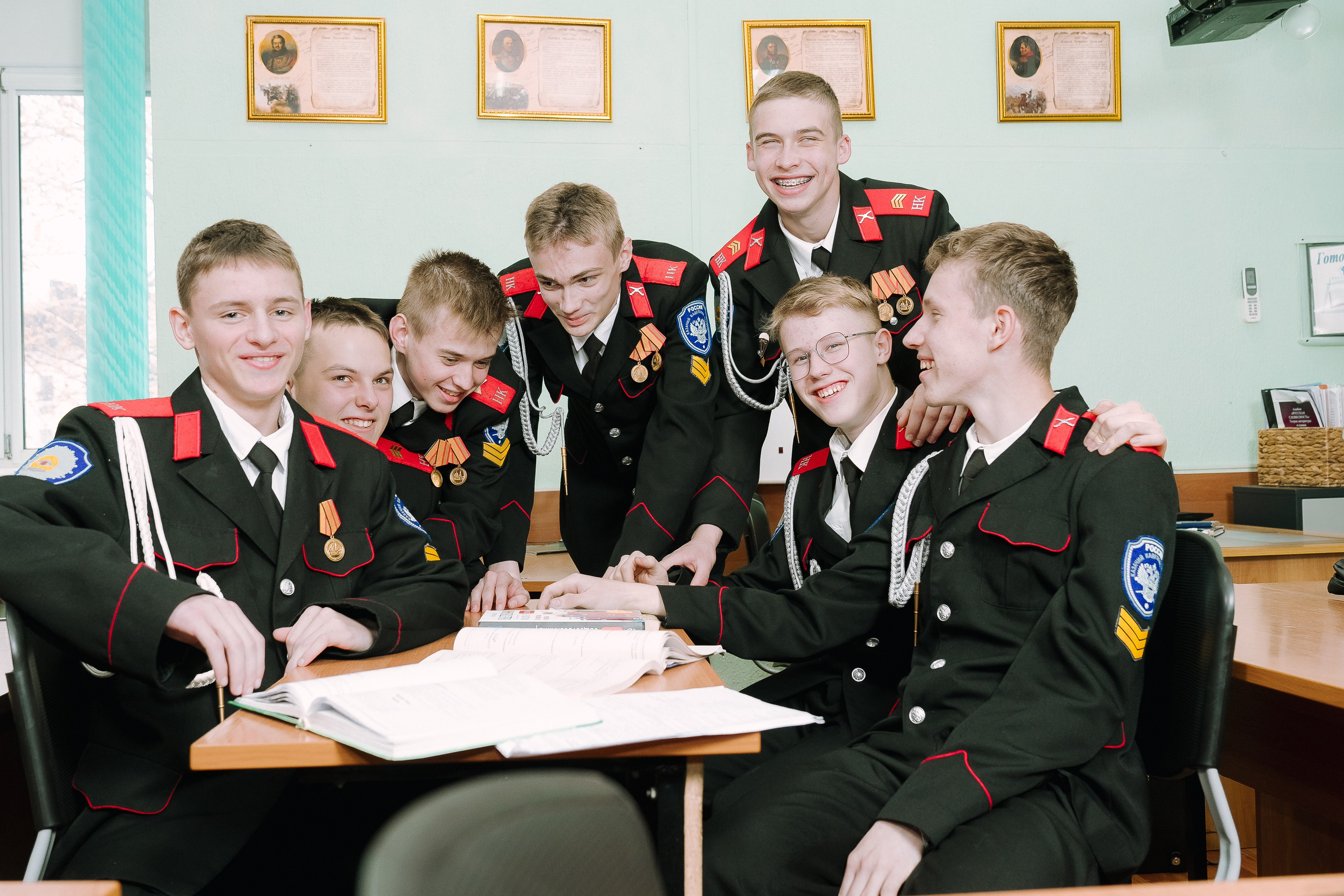Кадеты. Выпускные альбомы в Новороссийске — Фотограф Наталья Бутко