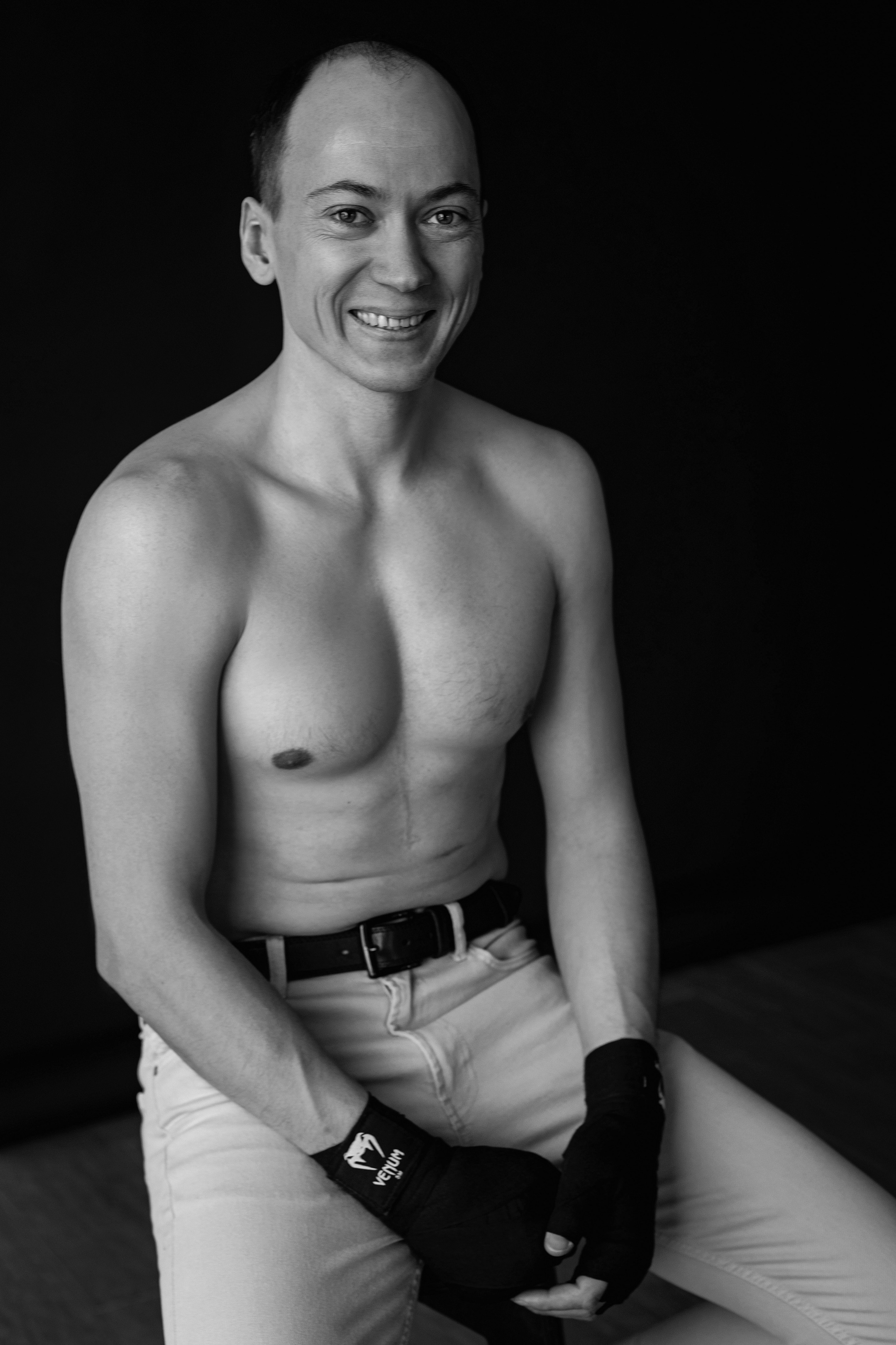 Николай. Фотограф Челябинск Эвелина Ганага, съемка для бизнеса и маркетплейсов