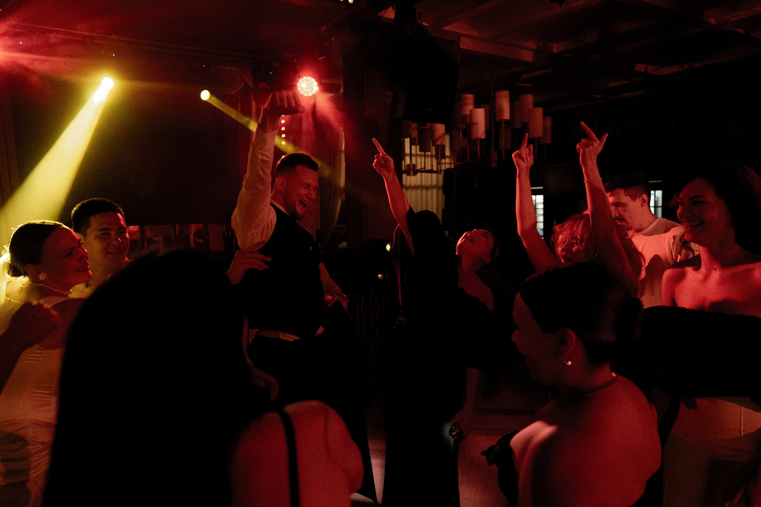 Гермес. Orange. Семейный и портретный фотограф в Саратове Сахарова Маша