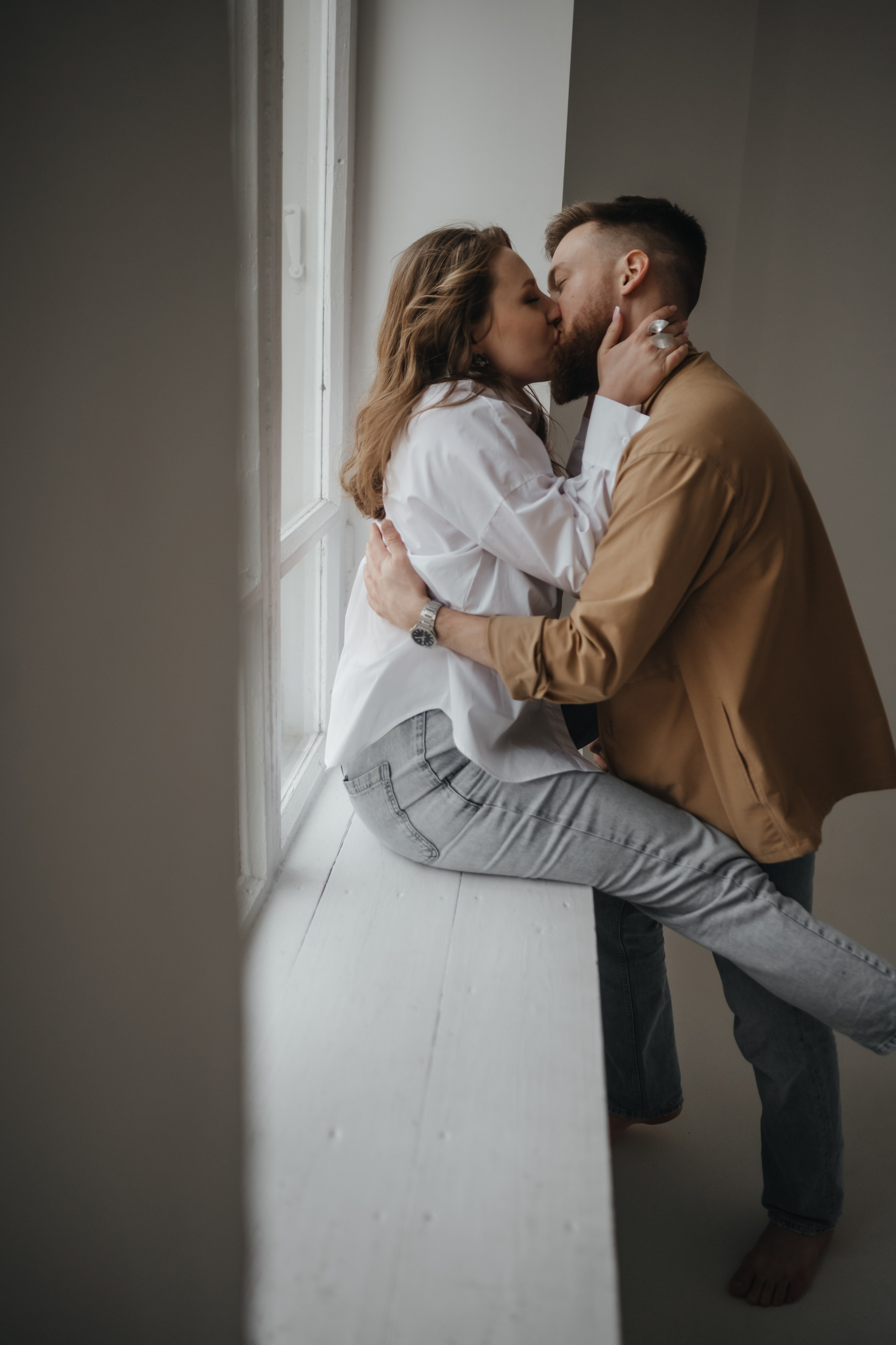 Love Story фотосессия в студии. Свадебный и семейный фотограф и видеограф, Крым, Москва, Санкт -Петербург