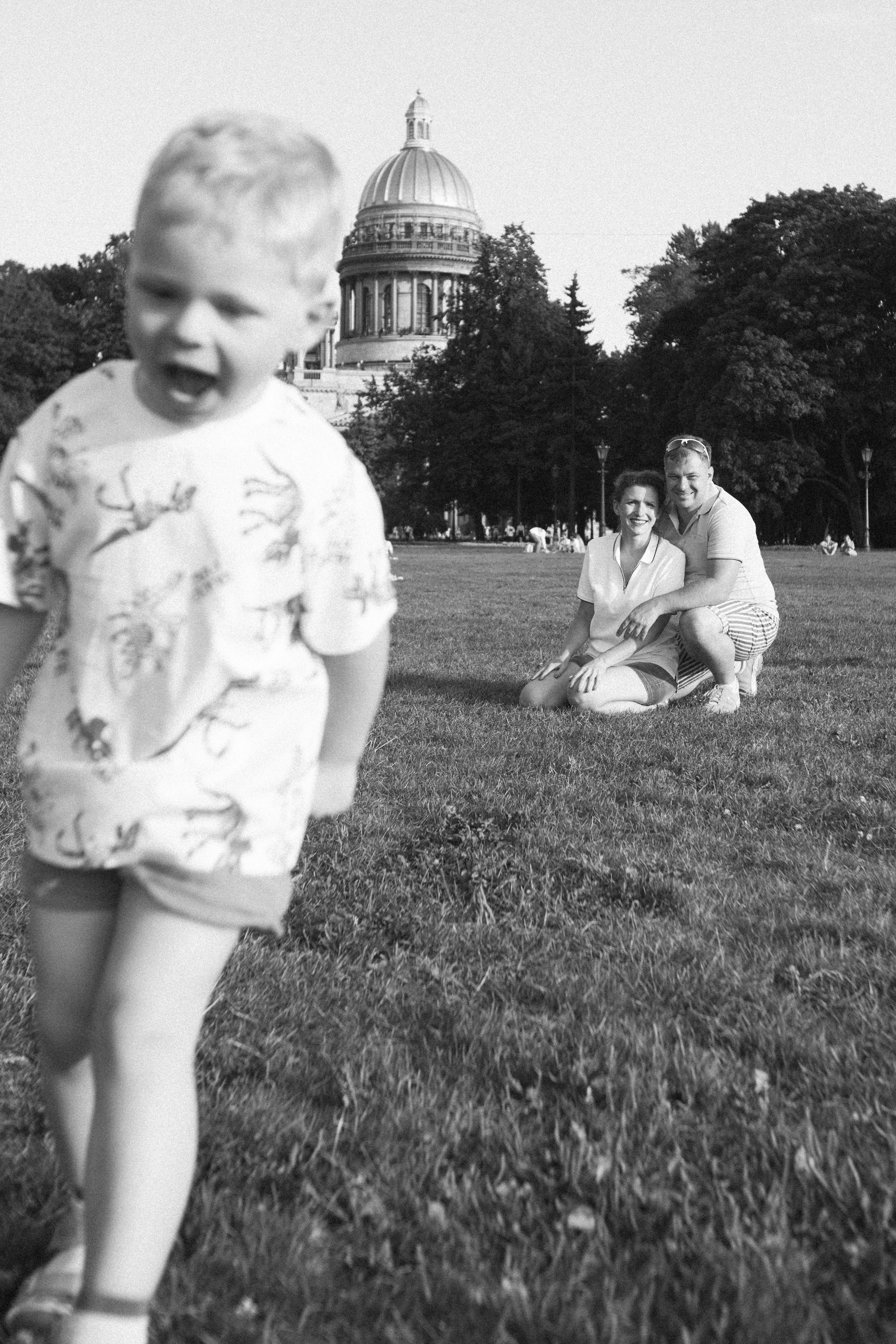 Таня, Дима и Серёга в солнечном Петербурге. Илья Михачёв Фотограф ПРО людей