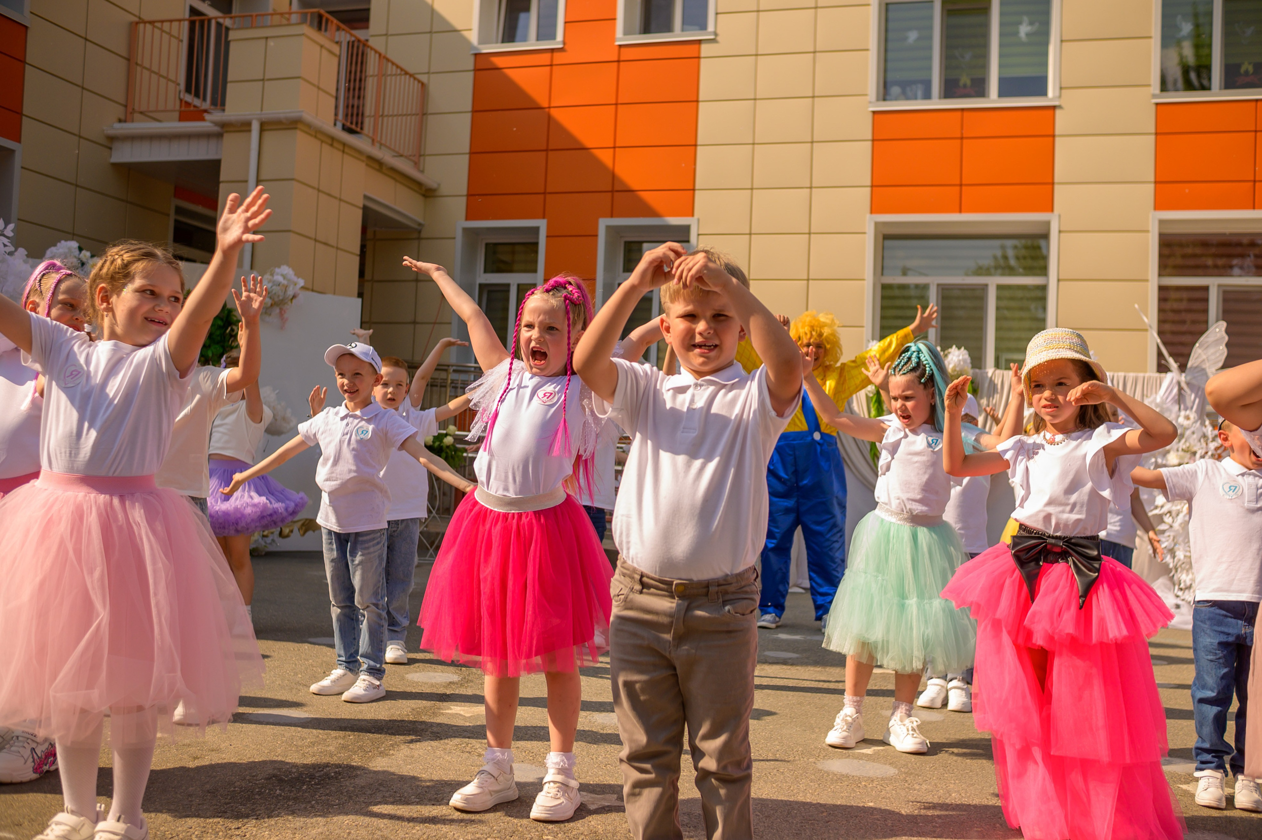 Репортаж выпускного группа «Фантазёры» 3 садик. Фотограф новорожденных, семейный детский в Тюмени Татьяна Морозова