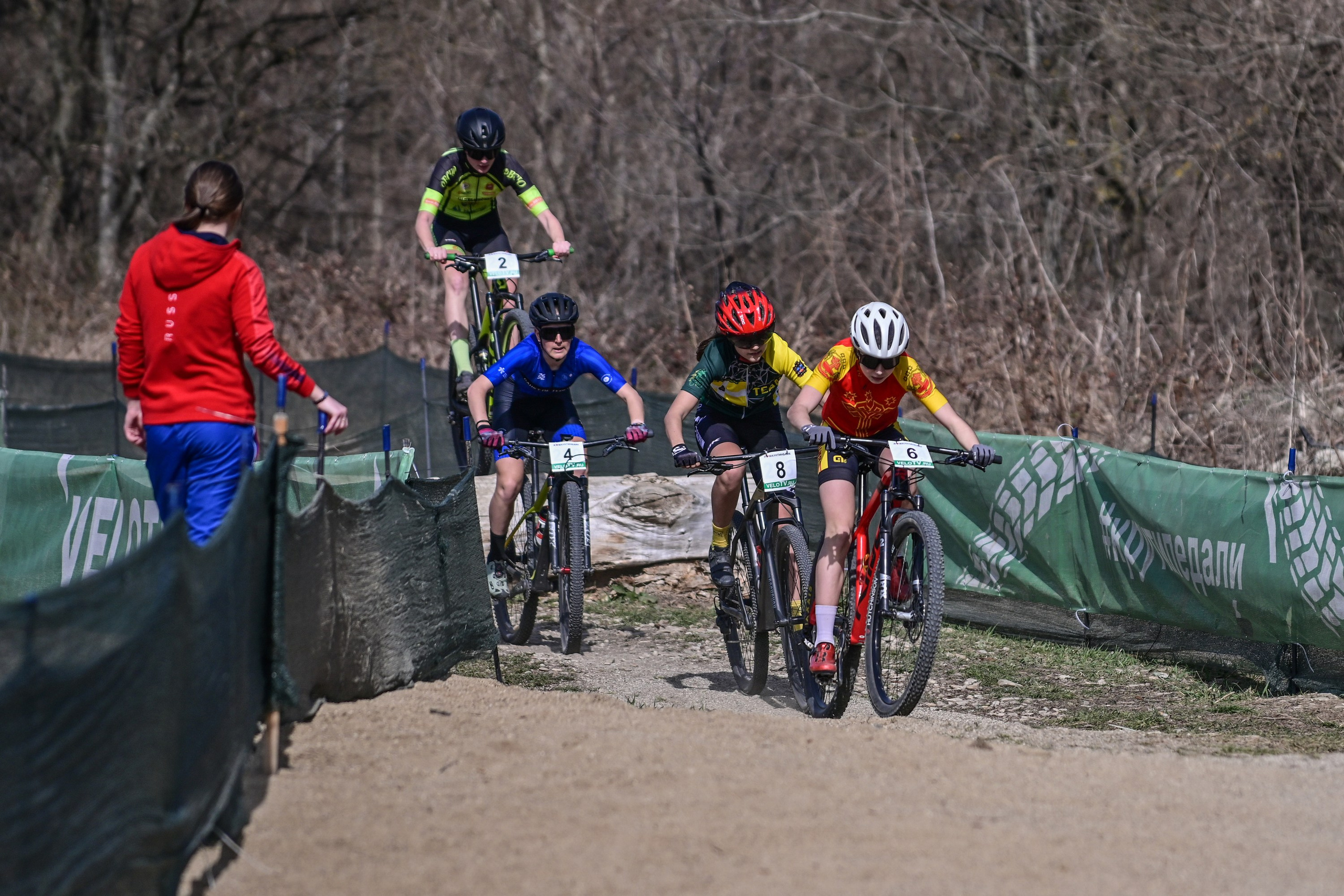Маунтинбайк, кросс-кантри в Архипо-Осиповке 16 марта 2025. Спортивный фотограф, фотожурналист Павел Ларькин