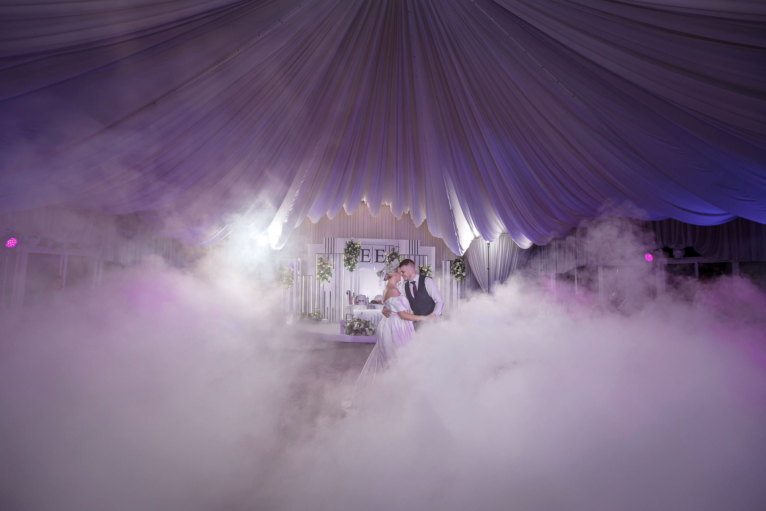 Екатерина и Евгений. Свадебный фотограф в Омске Яна Савина