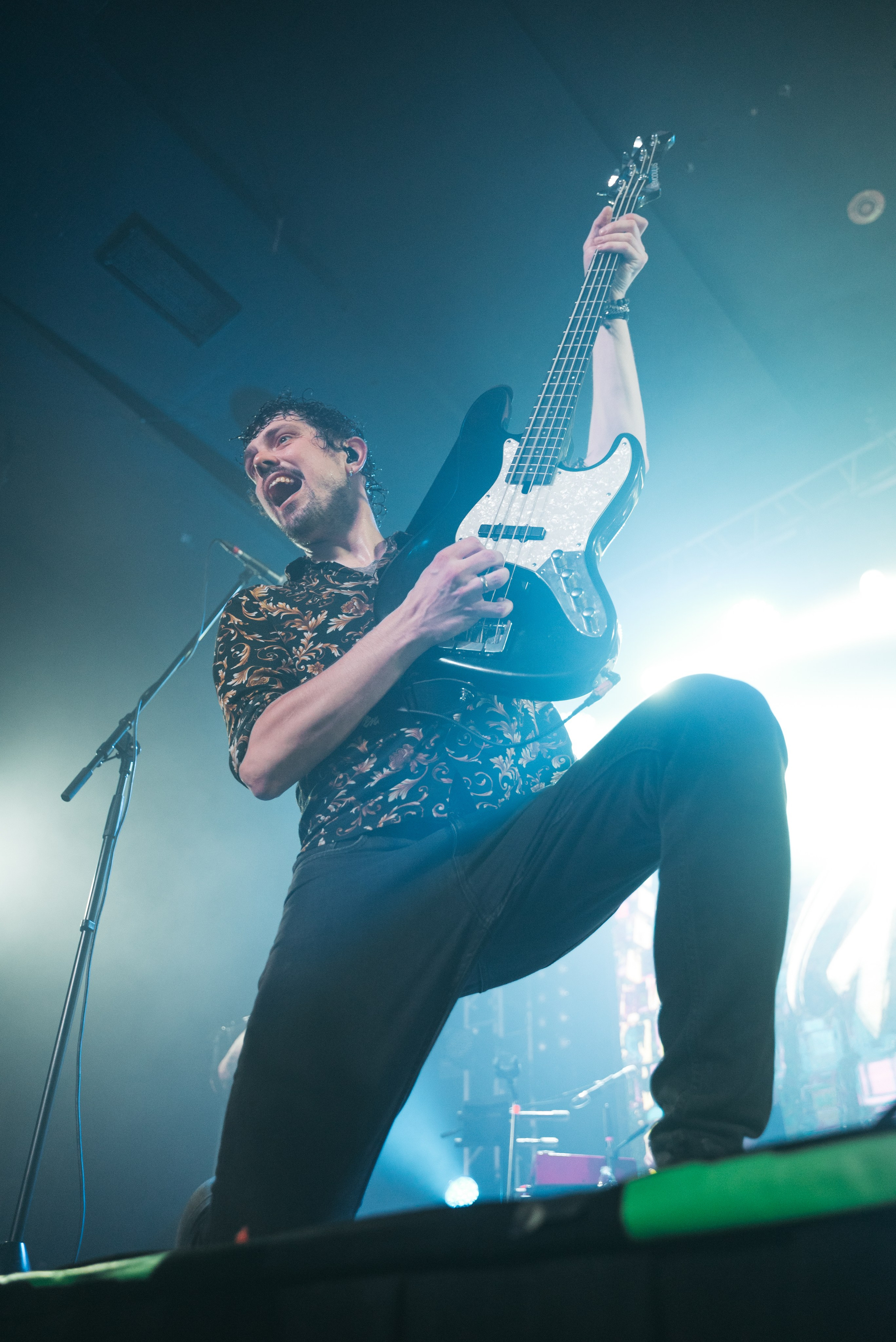 Концерт группы «The Hatters» 4.04.24. Репортажный и свадебный фотограф в Сургуте