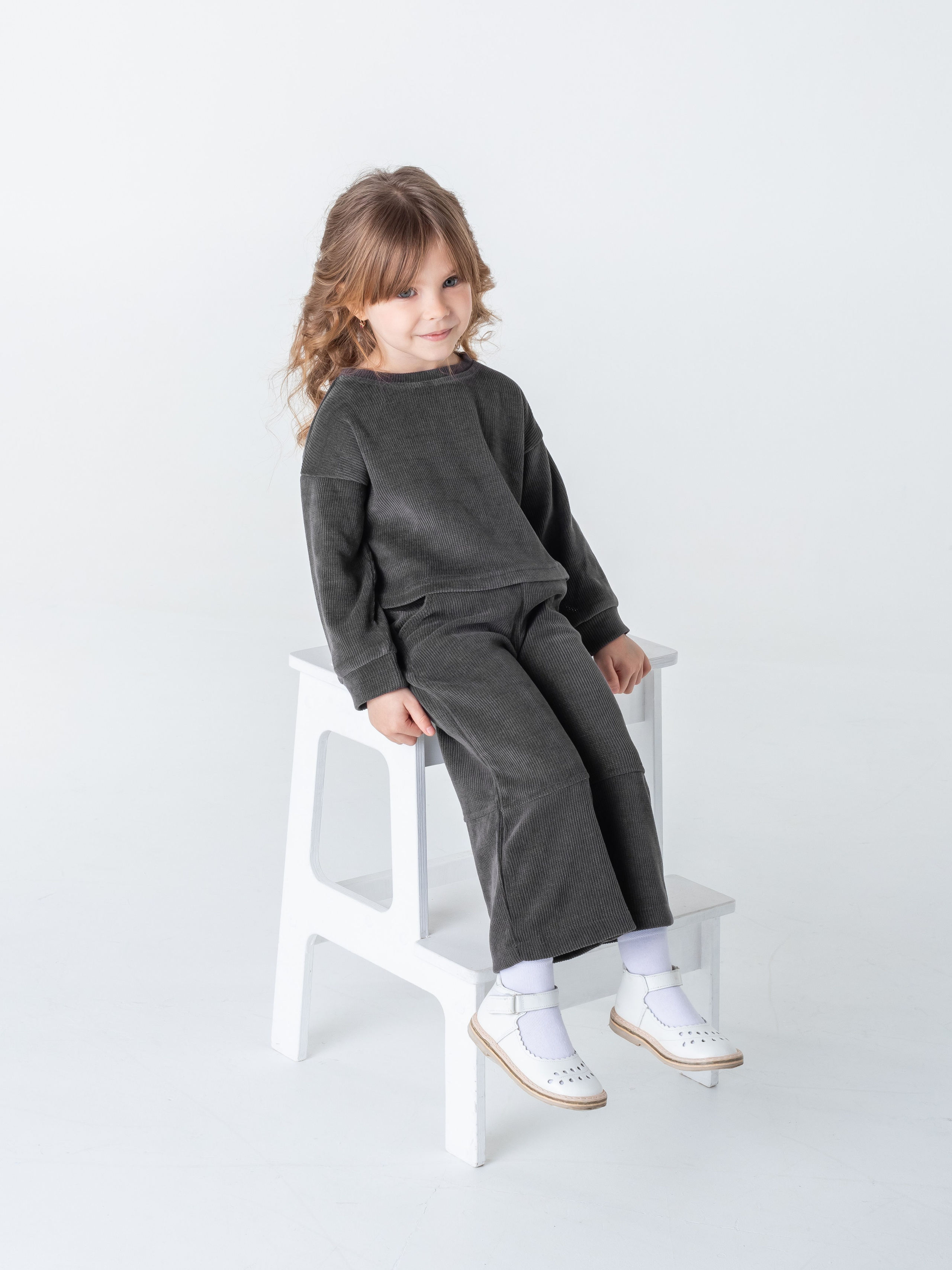 Детское платье и костюм. Фотограф в Краснодаре Арина Кудряшова