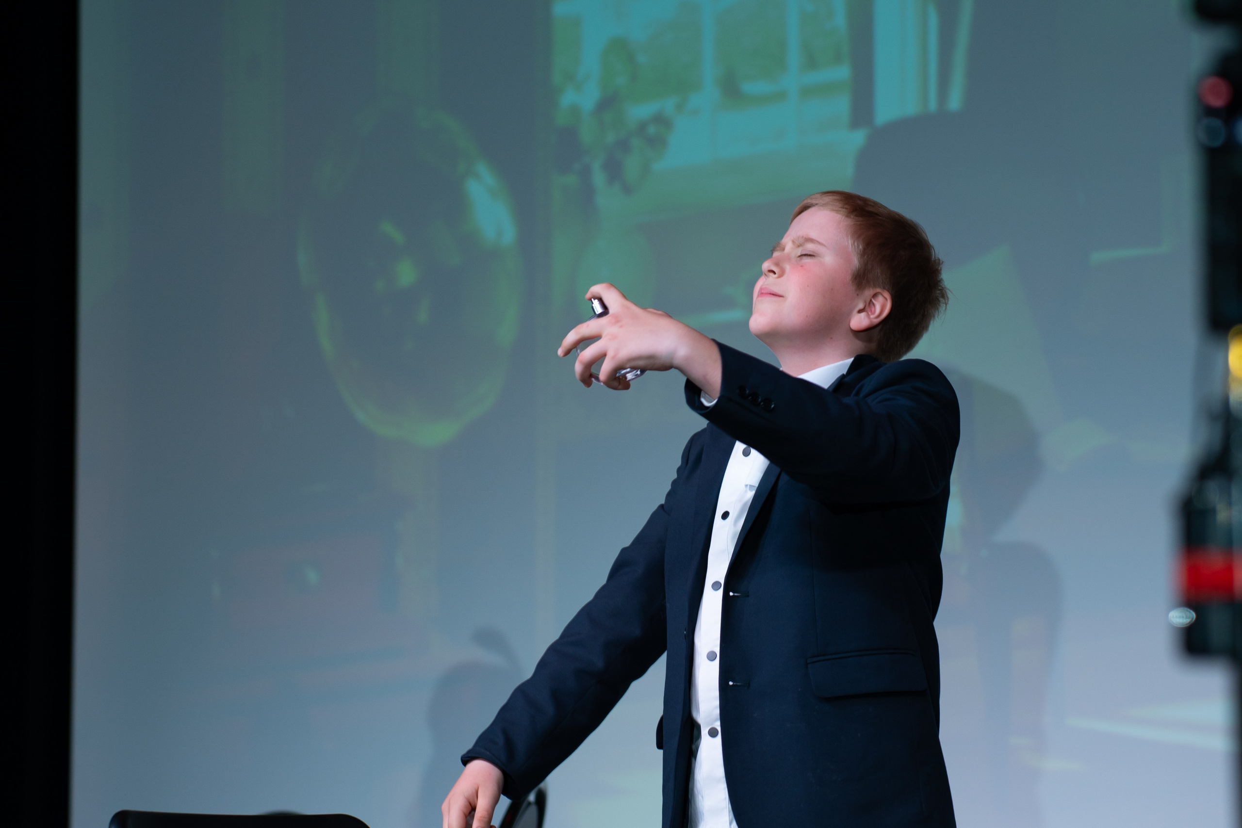 Отчетный концерт продюсерского центра «Новая Звезда». Фото / Видеосъемка в Москве