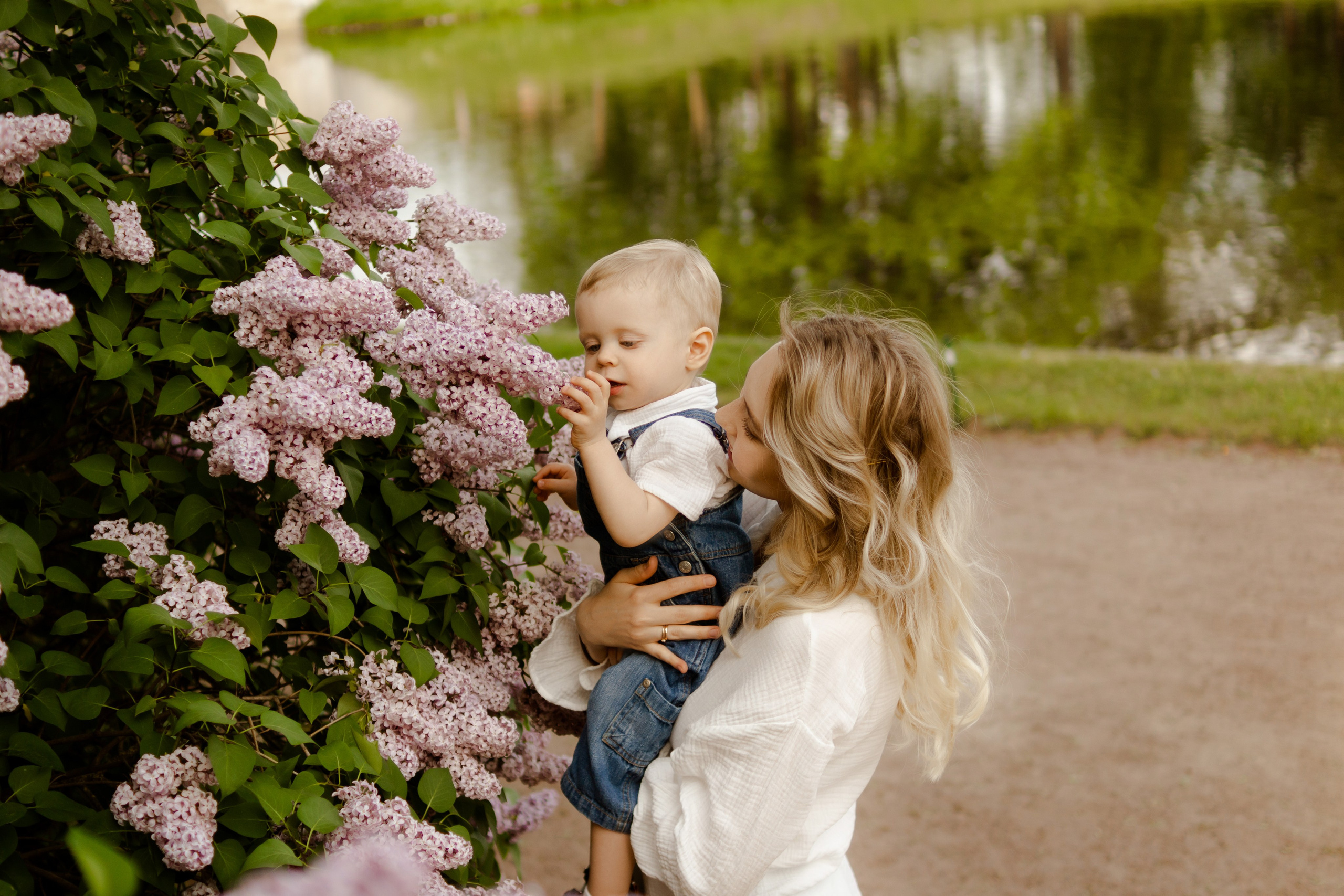 Аня с сыном Сашей