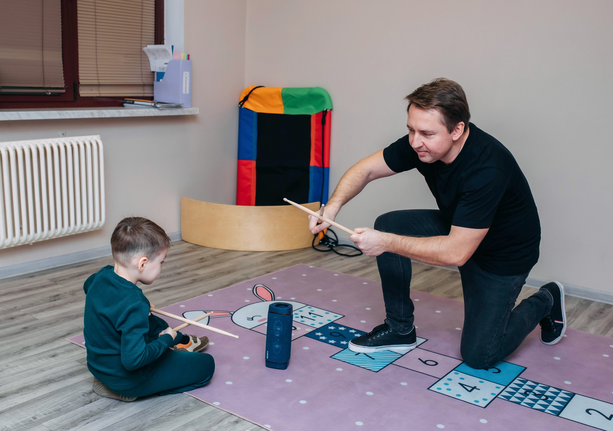 Детский центр развития и коррекции детей Свой центр