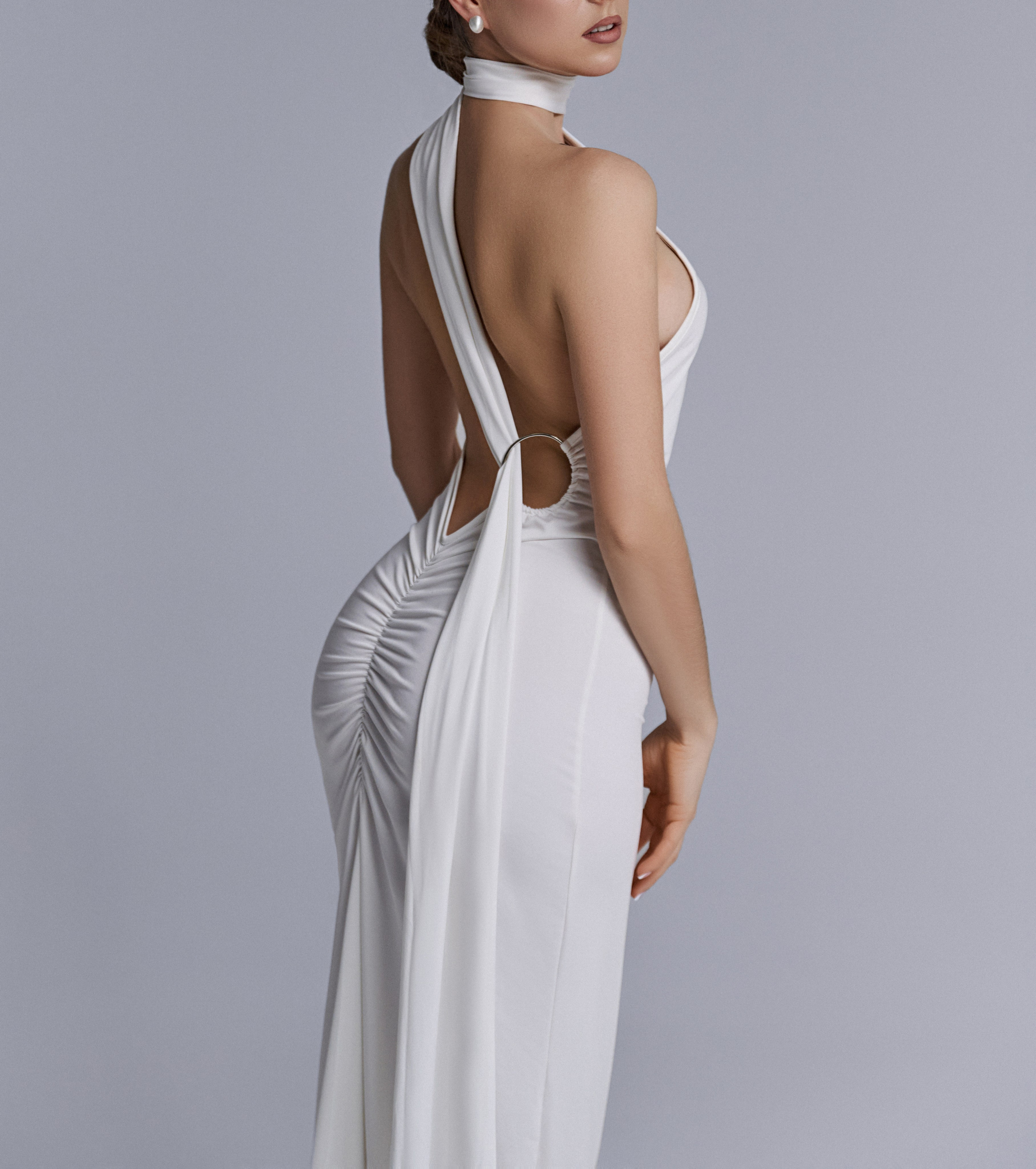 Платье макси с вырезом на спине  1000 руб/час Размер S, M, L | Залоговая стоимость - 5000 руб 