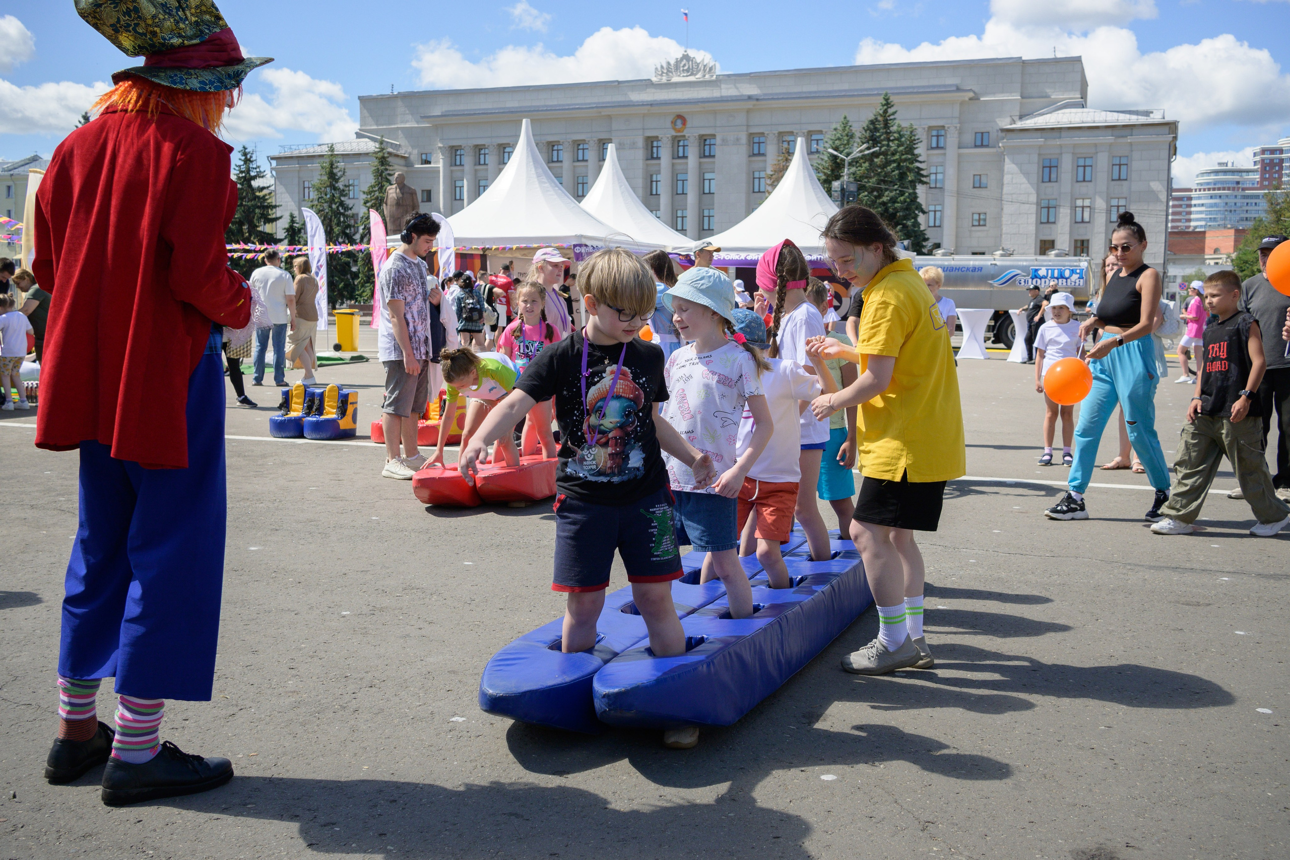 Семейный фитнес-фестиваль «Живи ярко»
