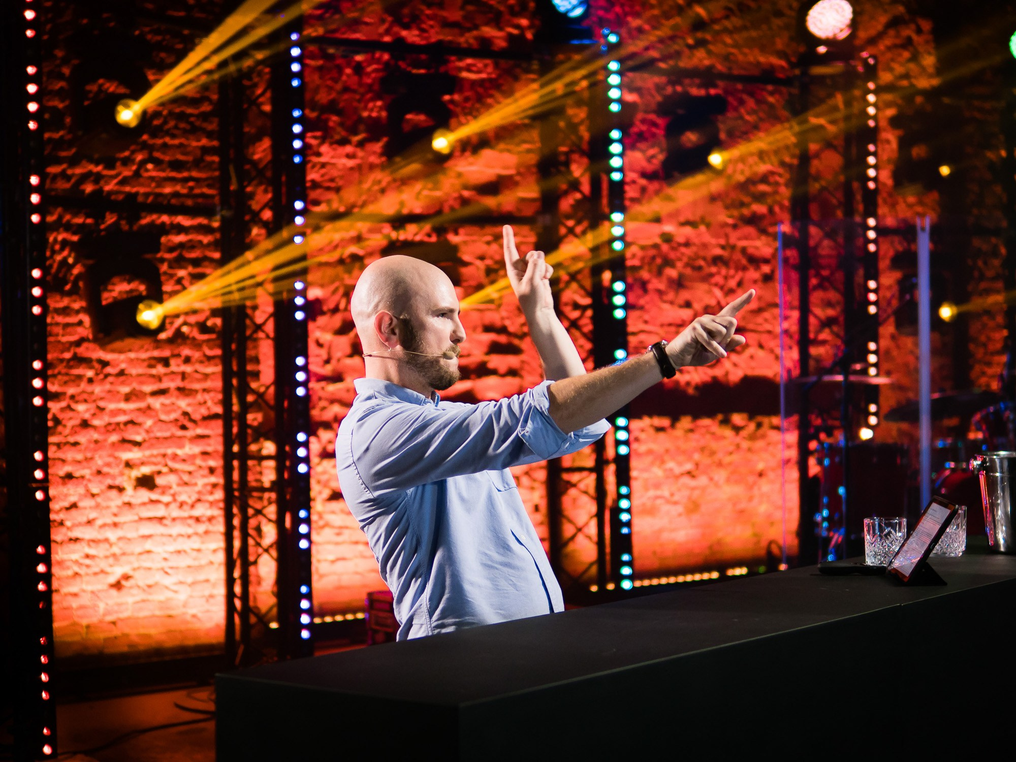 Avito. PRОработка шоу. Репортажный фотограф Денис Тихомиров. Москва