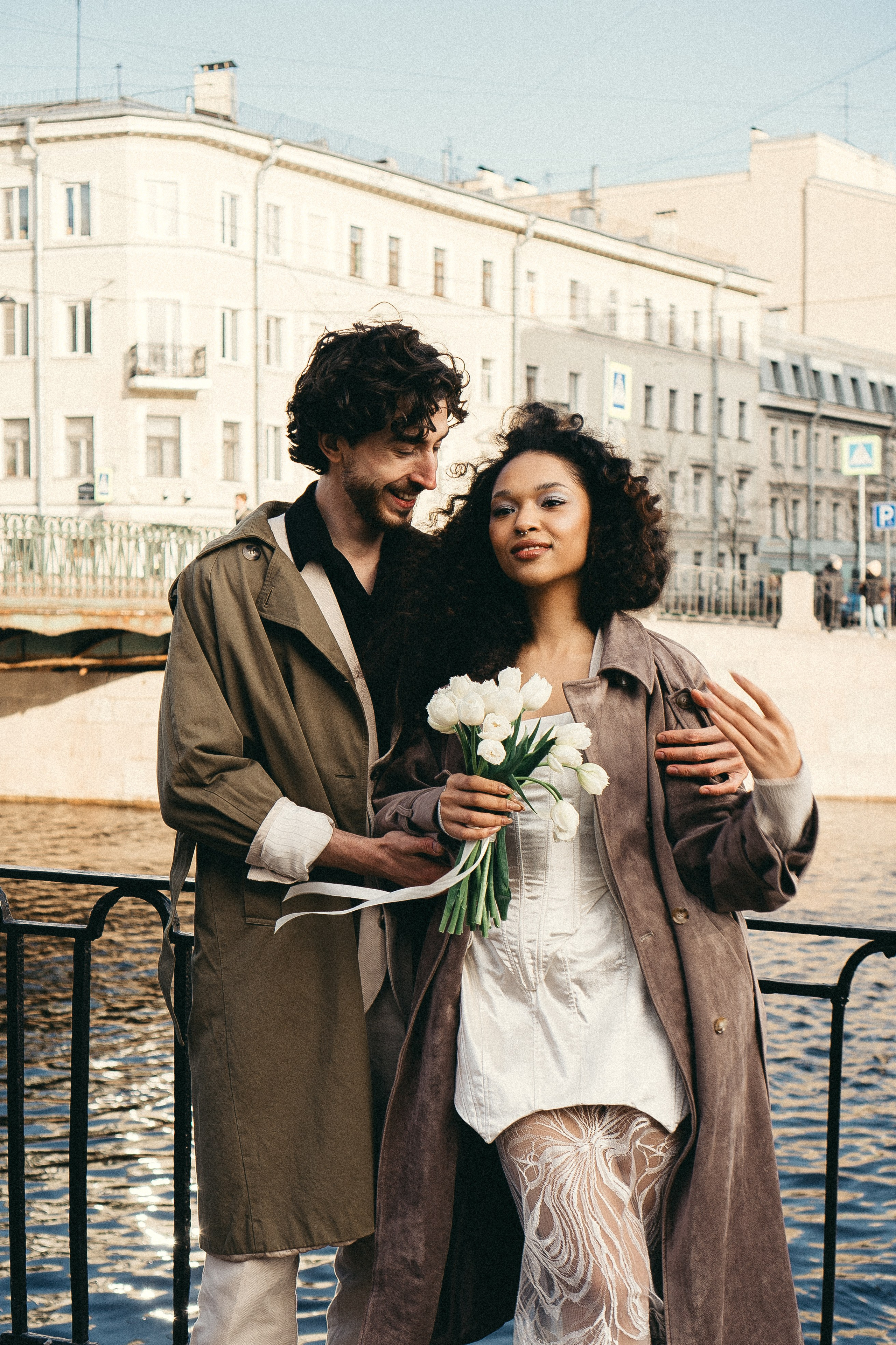 СВАДЕБНАЯ ПРОГУЛКА ПО ПЕТРОГРАДКЕ ВЕСНОЙ. СВАДЕБНАЯ ФОТОСЕССИИЯ НА ПЕТРОГРАДКЕ. Профессиональный фотограф, Санкт-Петербург — Виктория Богомолова