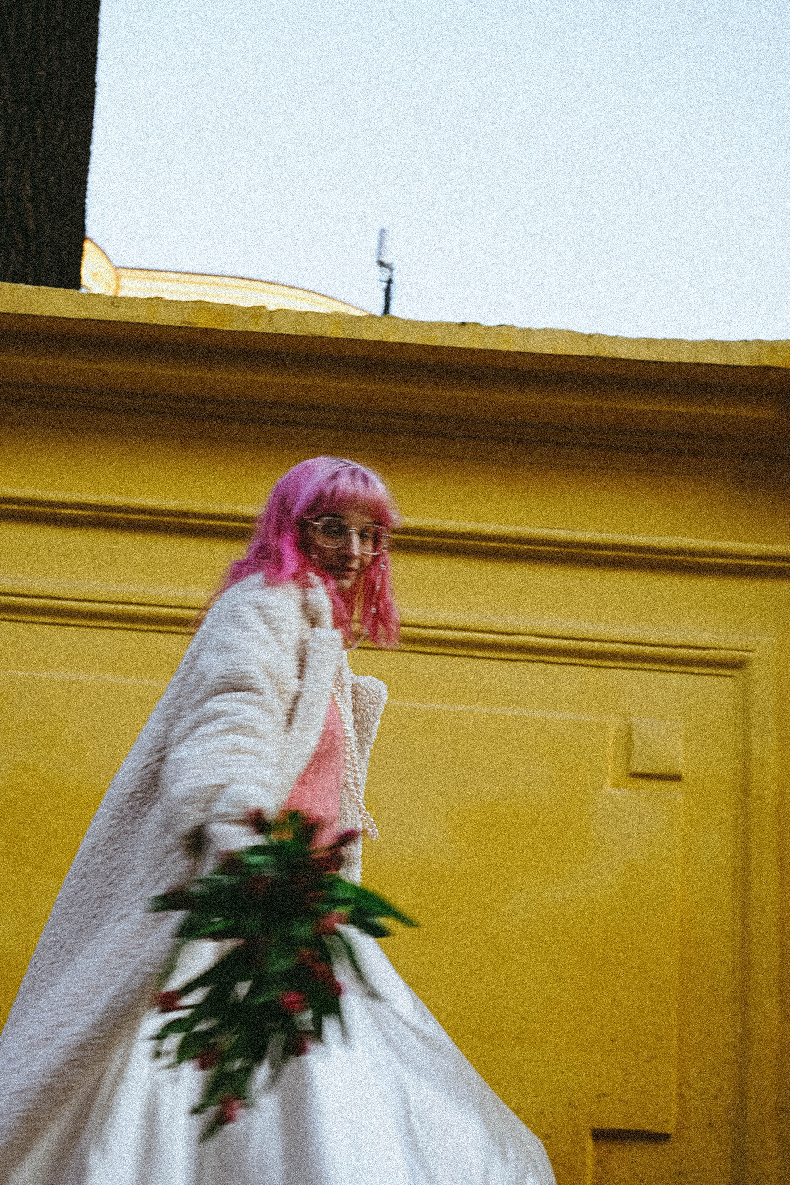 Прогулочная фотосессия с тюльпанами. Профессиональный фотограф, Санкт-Петербург — Виктория Богомолова