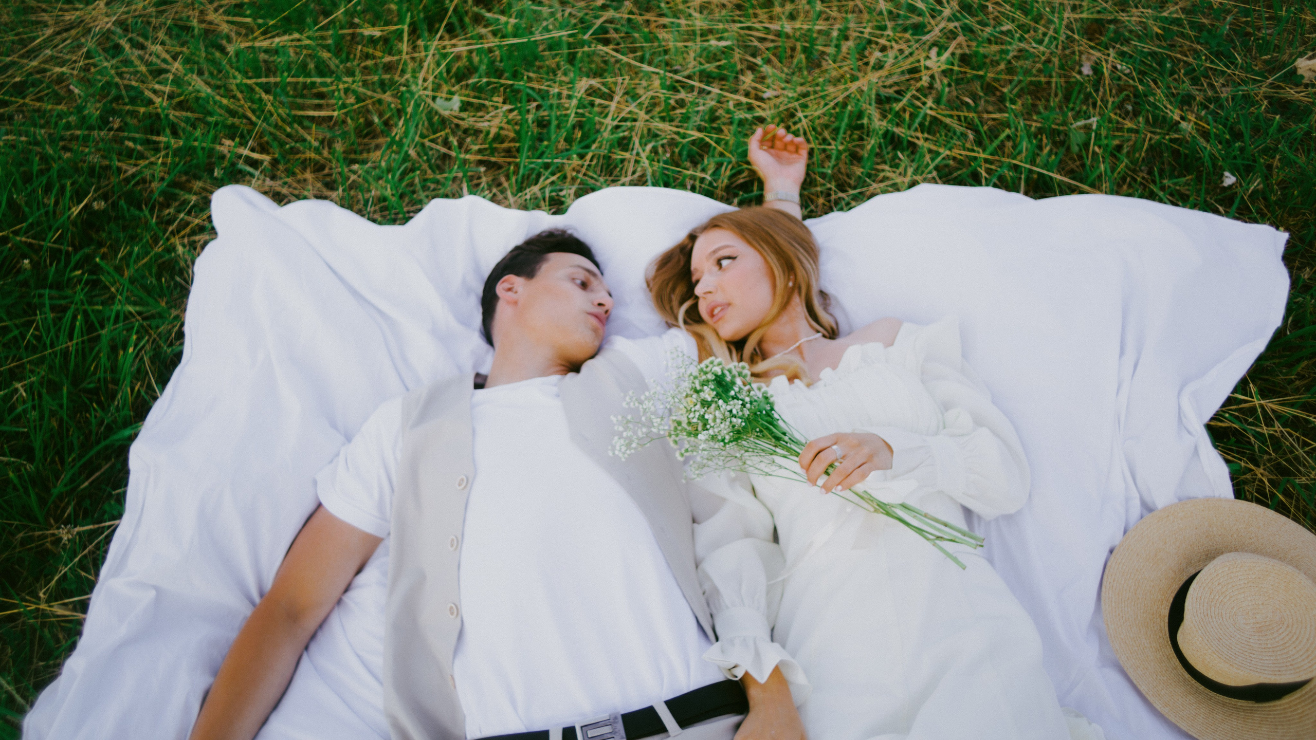 Солнечная прогулка в горах. Главная